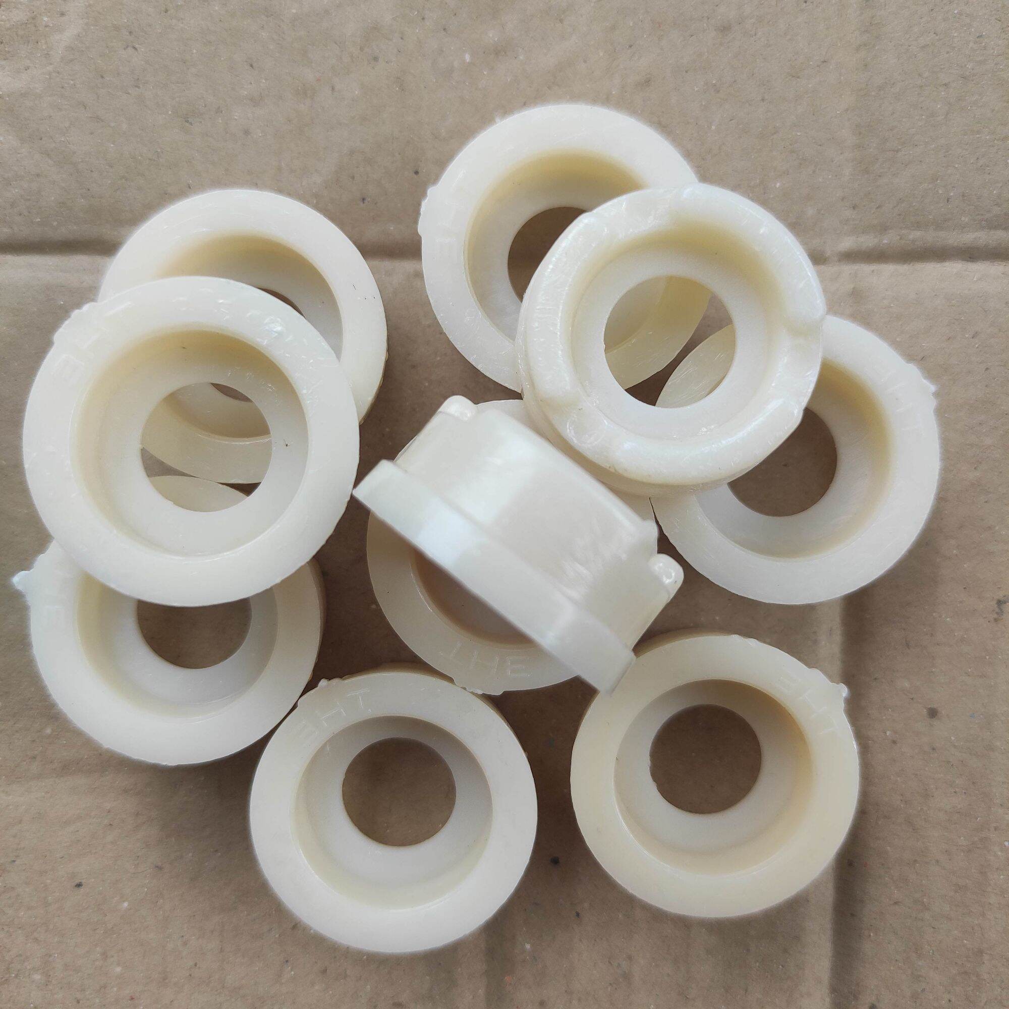 Combo 10 cái sơ mi nhựa dùng lắp vòng bi 608 quạt B3B4B5 chạy bạc đạn 608