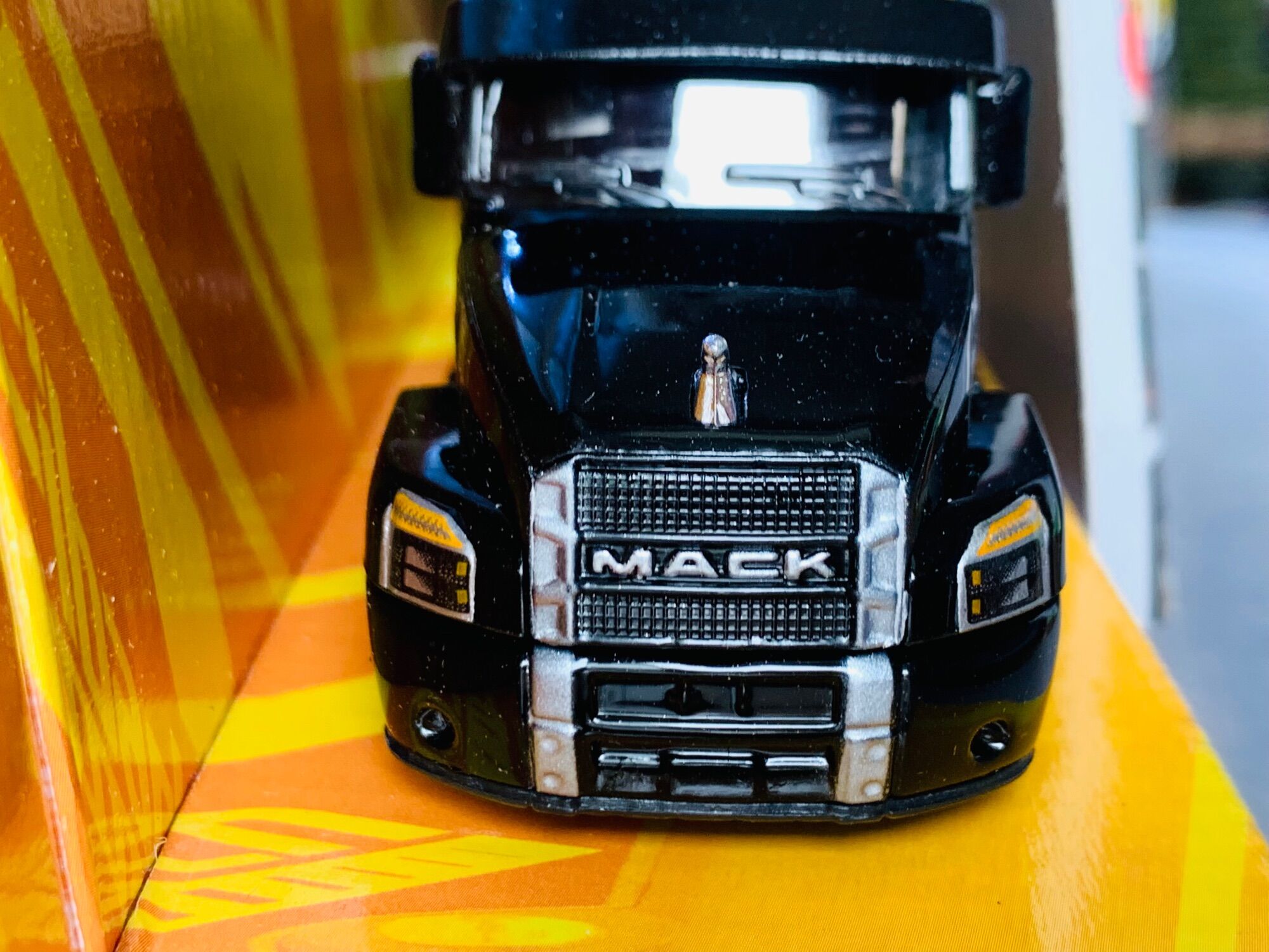 Hobby Store xe mô hình Maisto Container
