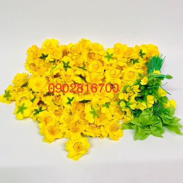 Combo 1kg Hoa mai - Hoa đào - mai chùm - đào chùm - nụ mai - nụ đào - búp - lá bằng vải trang trí tết