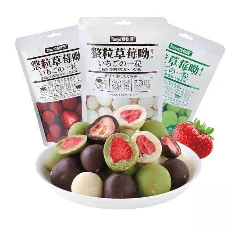 Kẹo Socola Bọc Dâu Strawberry Chocolate Tonys