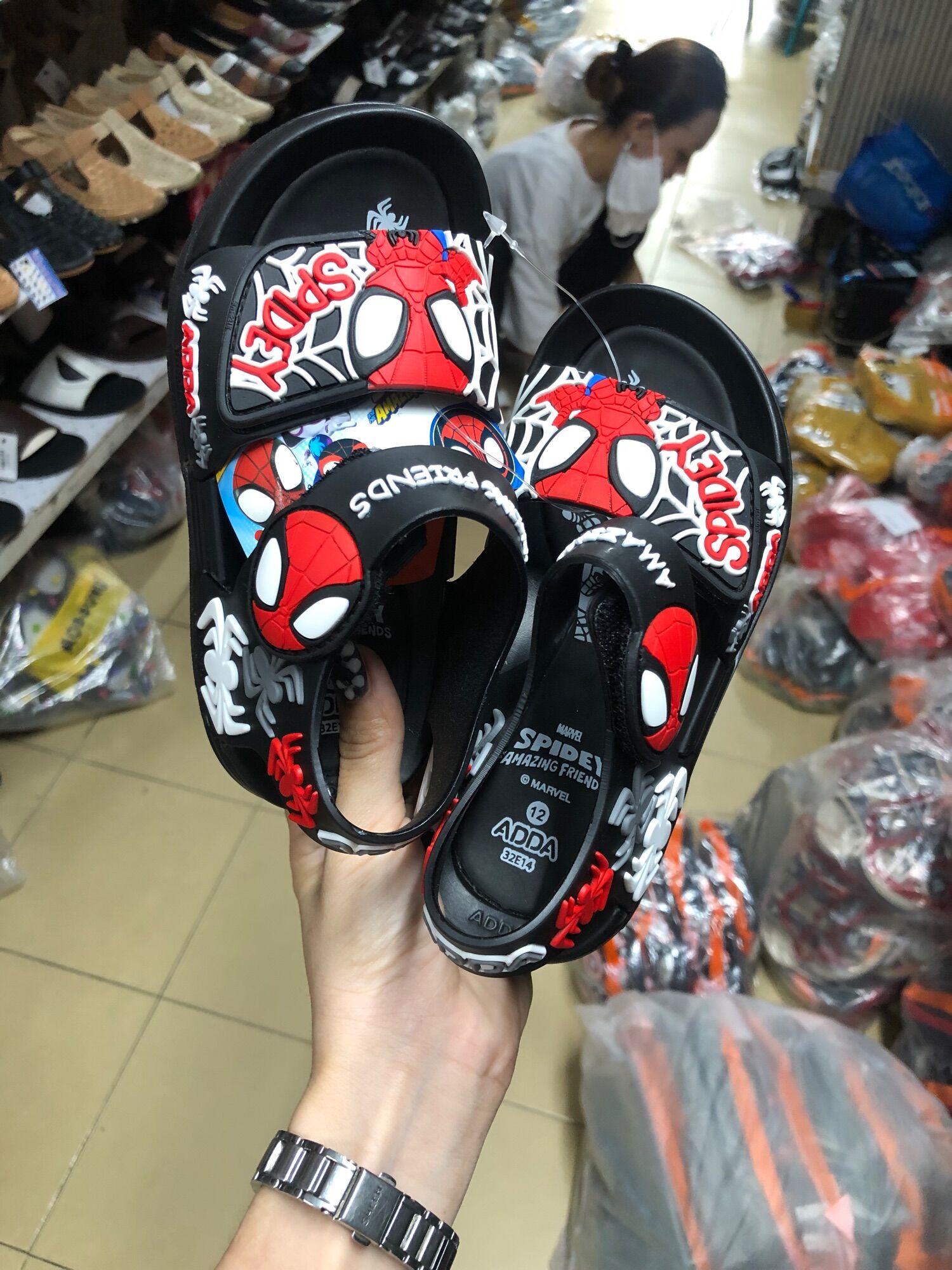 Xăng đan siêu nhân adda 32e26 ThaiLan siêu nhẹ