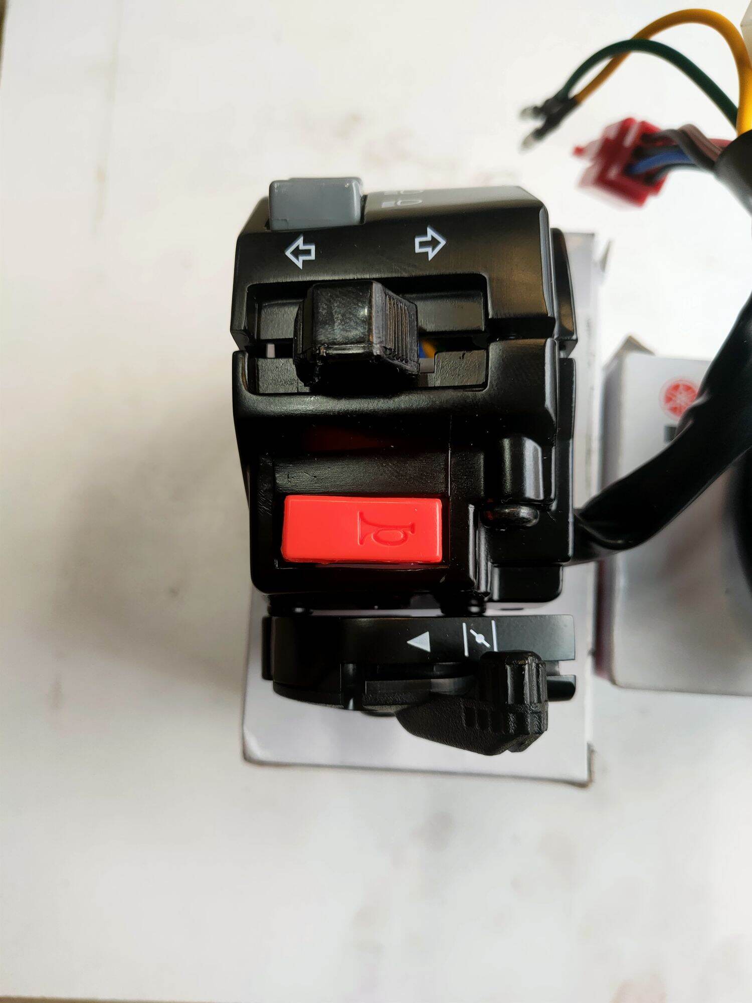 Cặp cùm công tắc Yamaha Jupiter V JuR