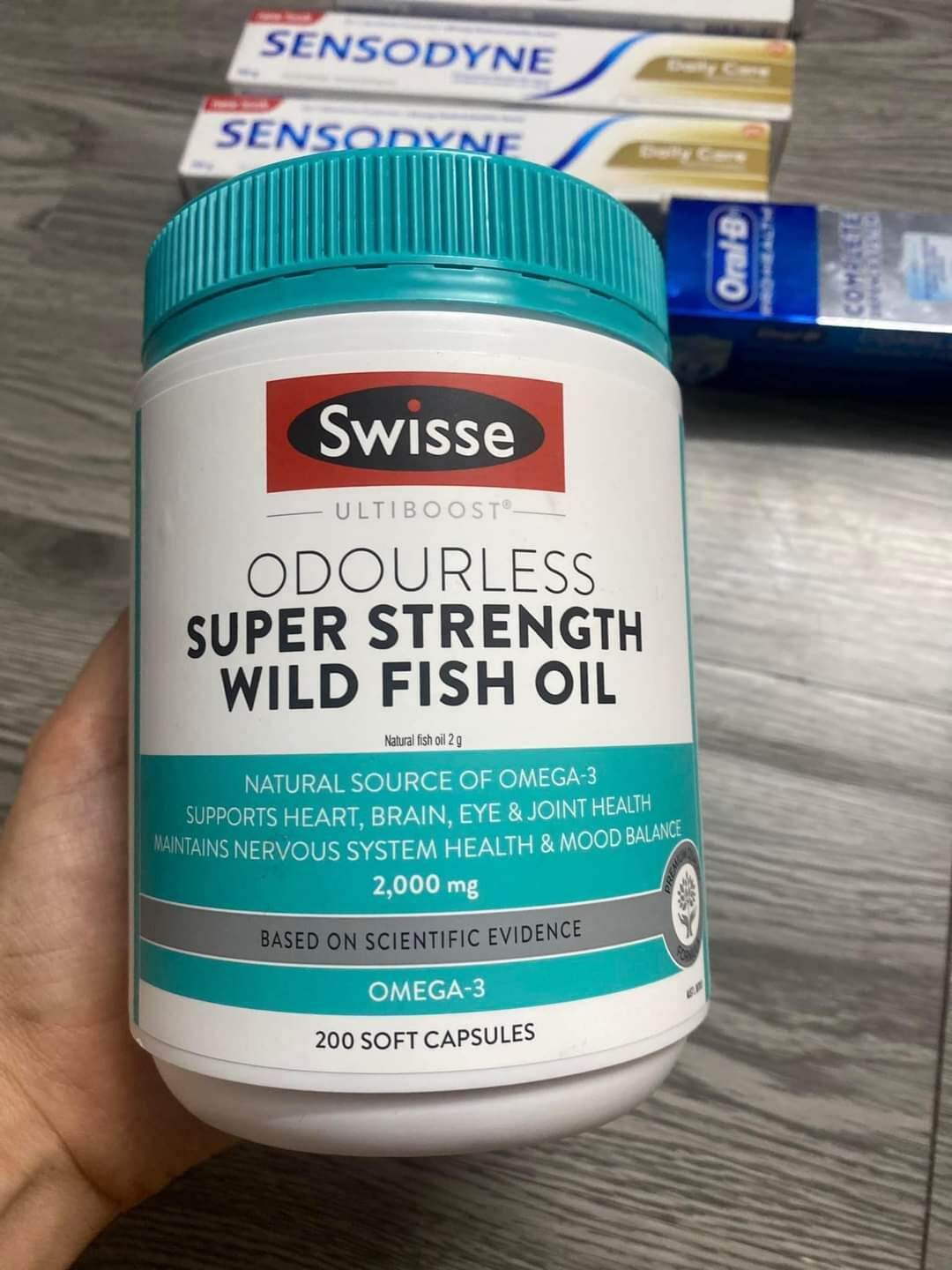 Dầu cá swisse odourless high strength wild fish oil 1000mg - hộp 400 viên