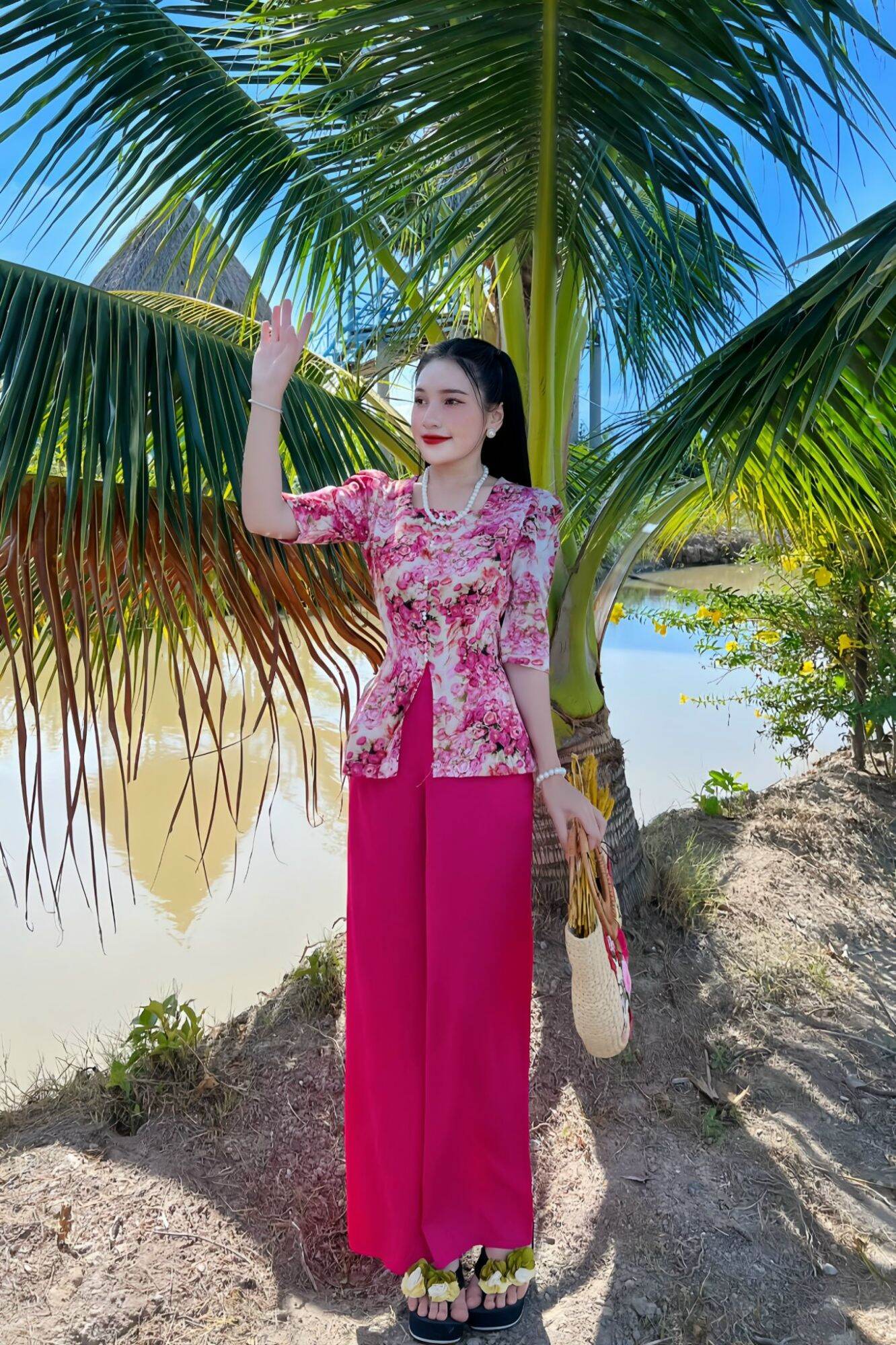 Bộ bà ba cổ Vuông tay phồng