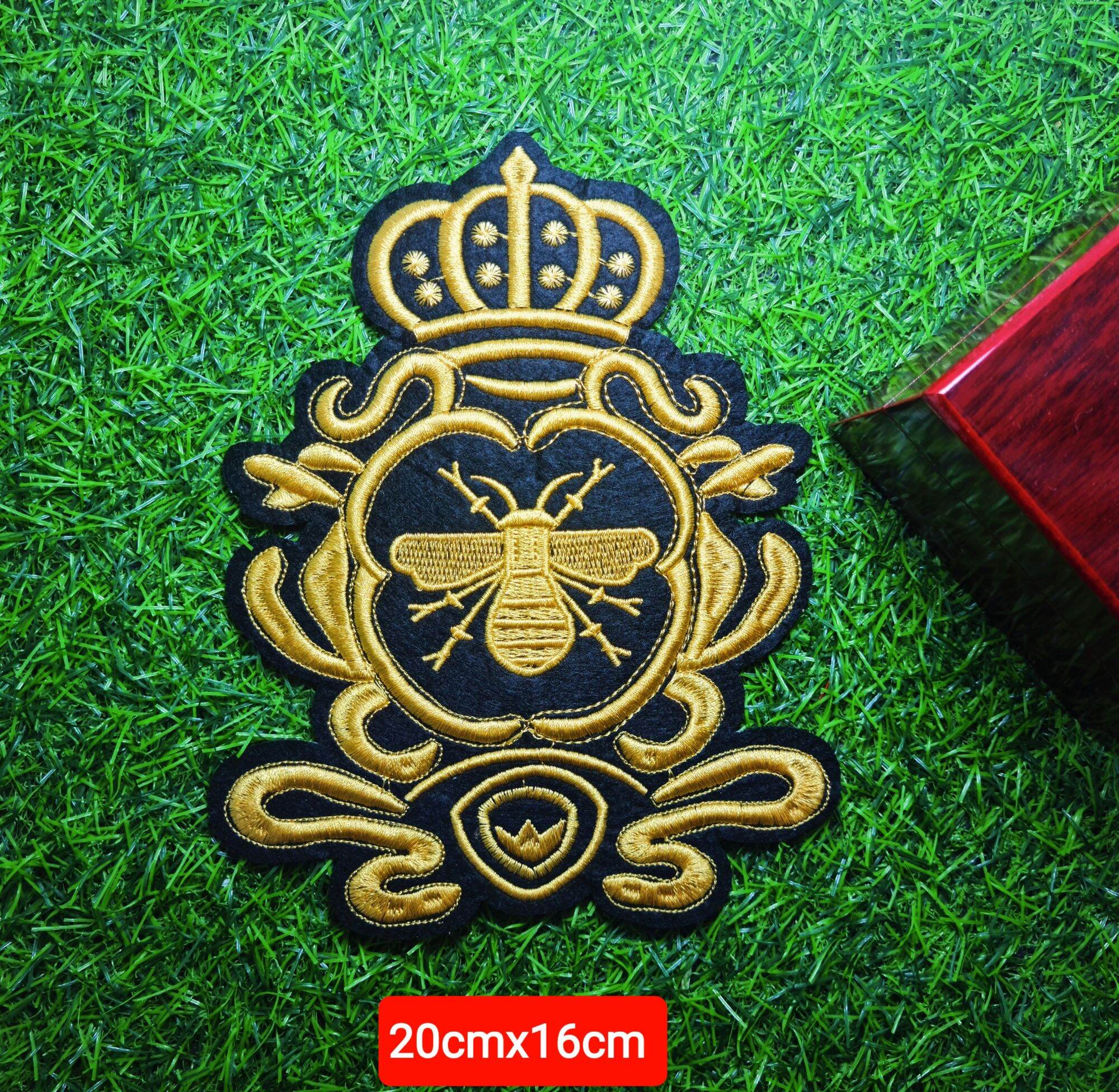 Sticker thêu ủi hình huy hiệu cao cấp ms8262t