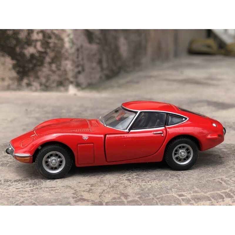 Xe Mô Hình TOMICA Toyota 2000GT 1:43