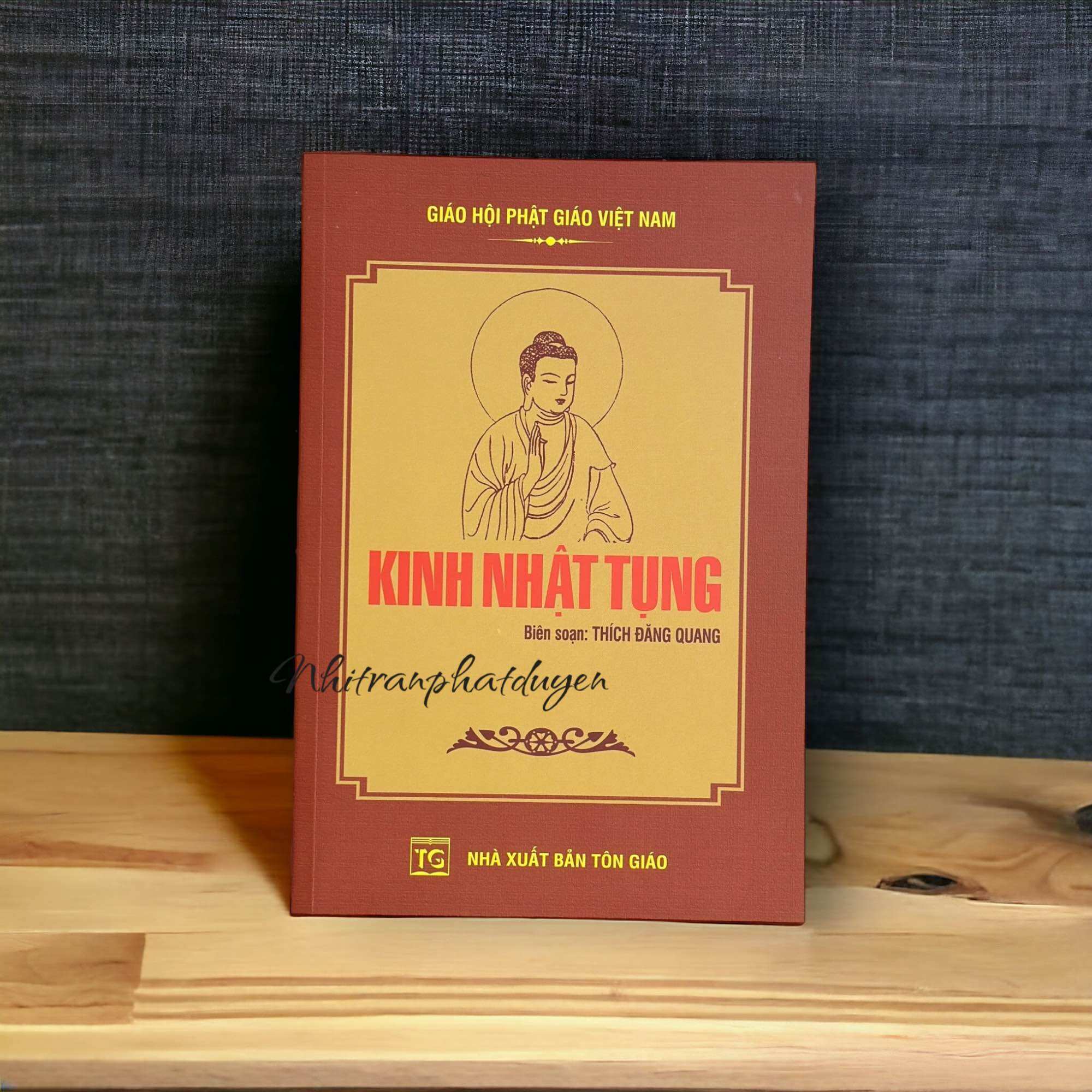 Kinh Nhật Tụng Bìa Kem Thầy Đăng Quang