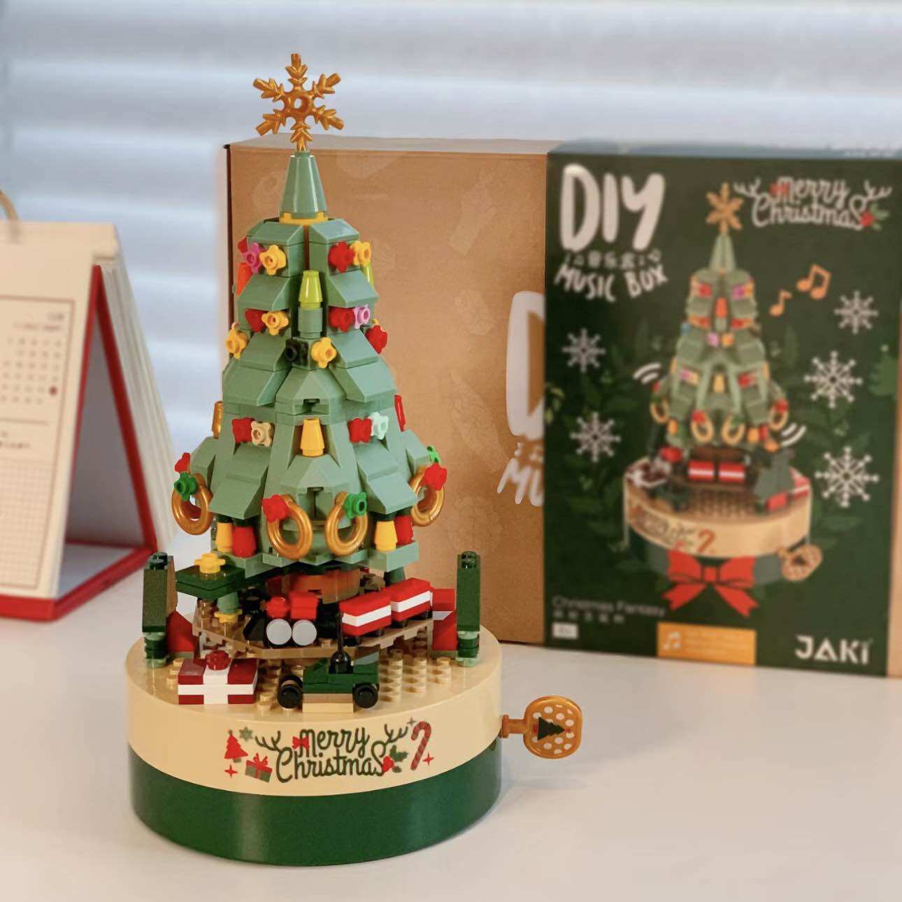 Bộ lắp ghép lego chủ đề giáng sinh jaki chrismast lego music box- hộp nhạc lego cây thông giáng sinh 2023 dễ thương