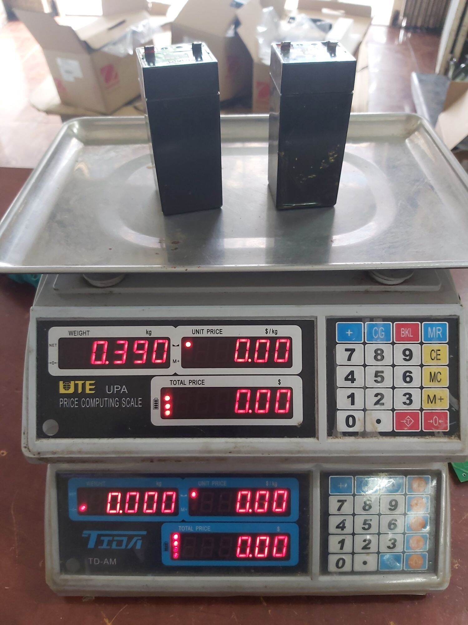 ắc qui 4V 4Ah cân điện tử . Dùng cho cân TD-AM, cân UP-AQ. Pin Sạc 4v4Ah