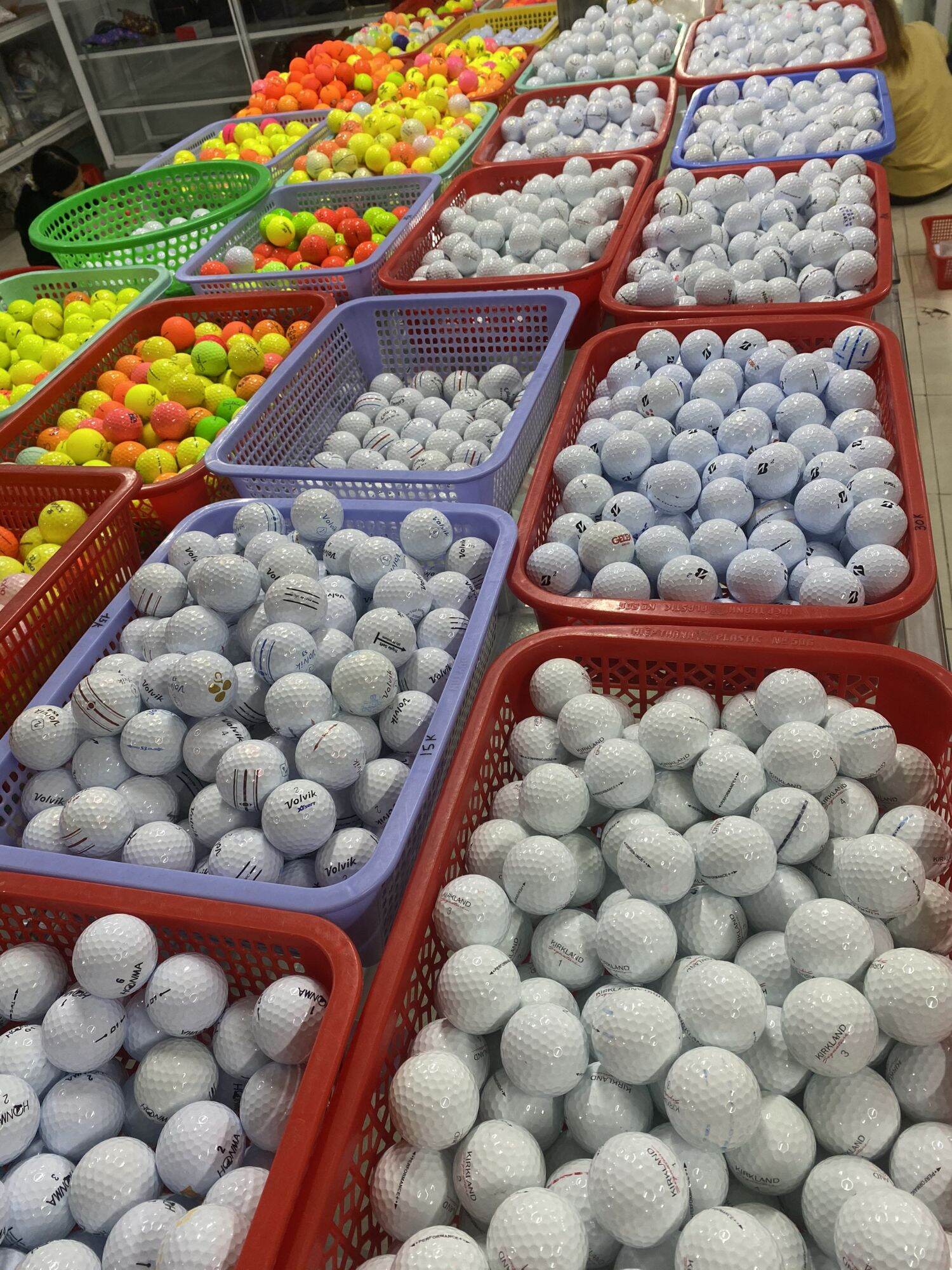 (Set 10 quả ) Bóng Golf HONMA màu trắng độ mới 98%