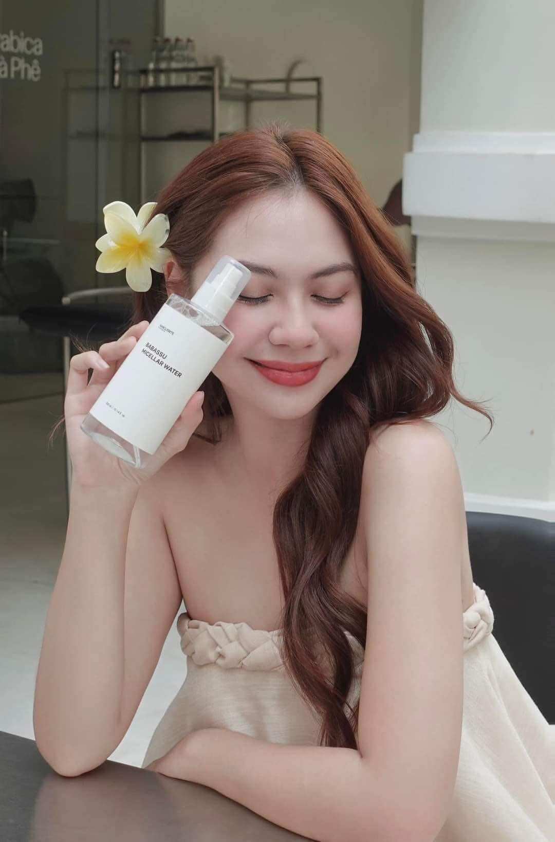 NƯỚC TẨY TRANG BABASSU NARGUERITE