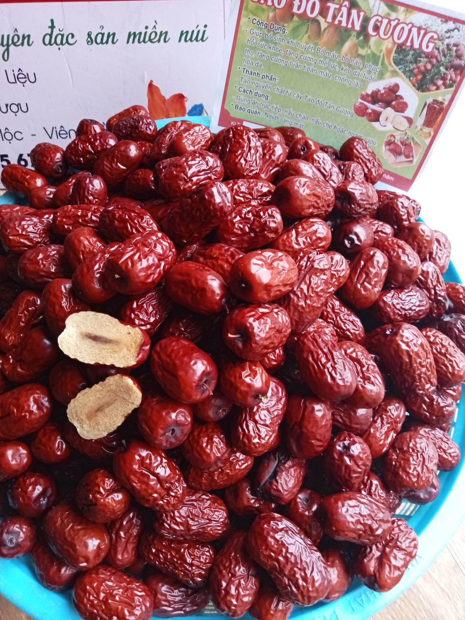 Táo  đỏ  Tân Cương  (gói  1kg  ,ngon  ,ngọt  ,bùi,  dẻo..)