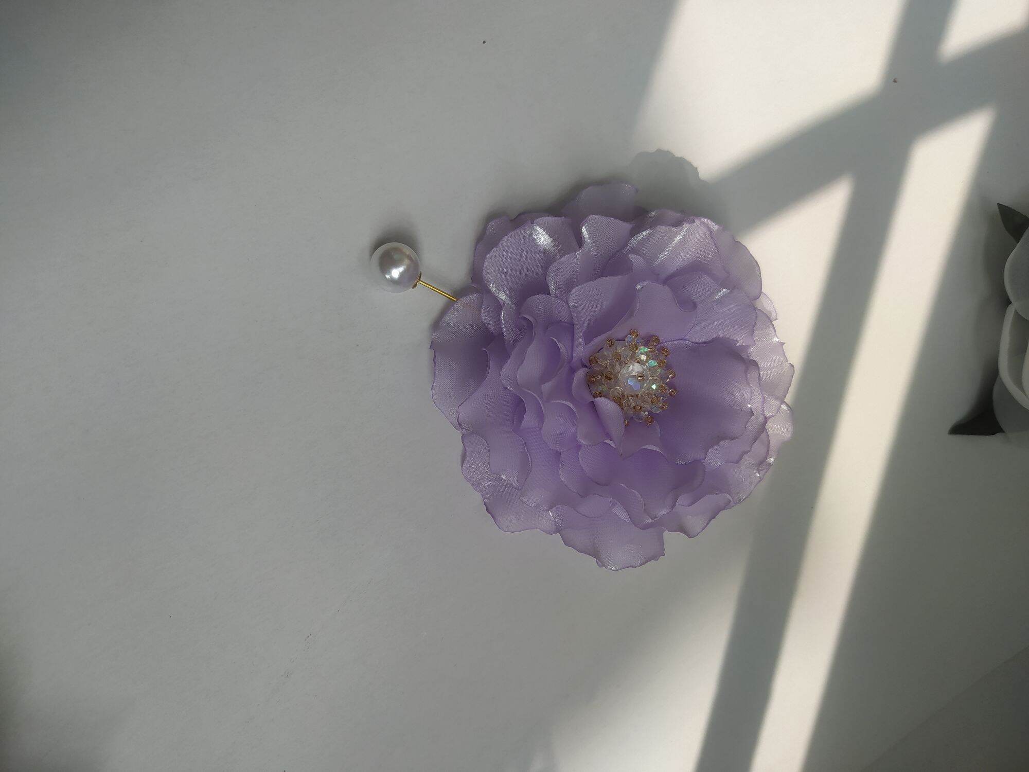 Hoa cài áo handmade Canto màu tím