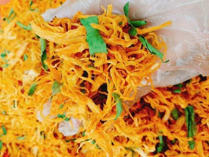 100gr khô gà lá chanh