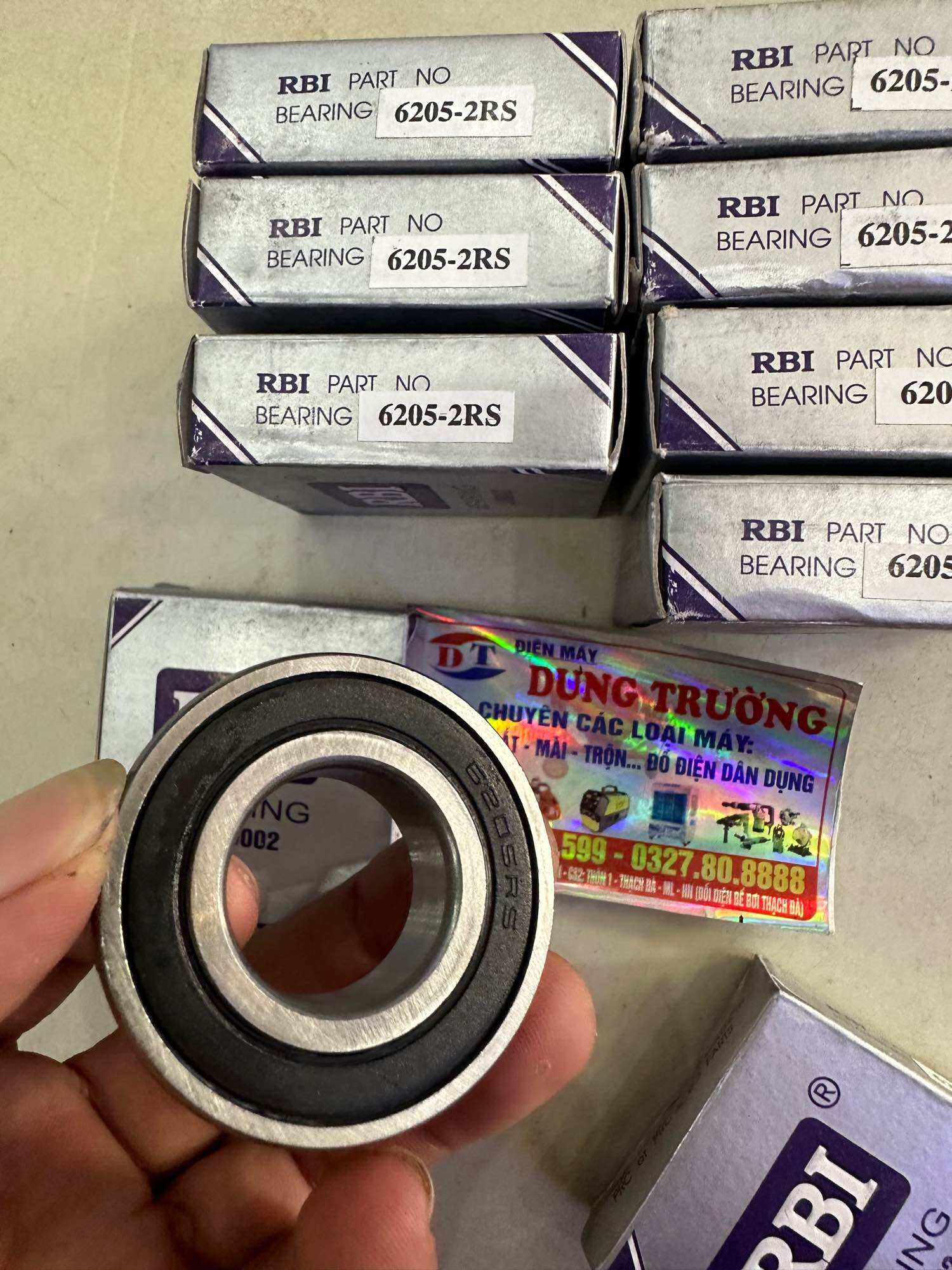 Vòng bi ( bạc đạn ) 6205 RBI Rusia