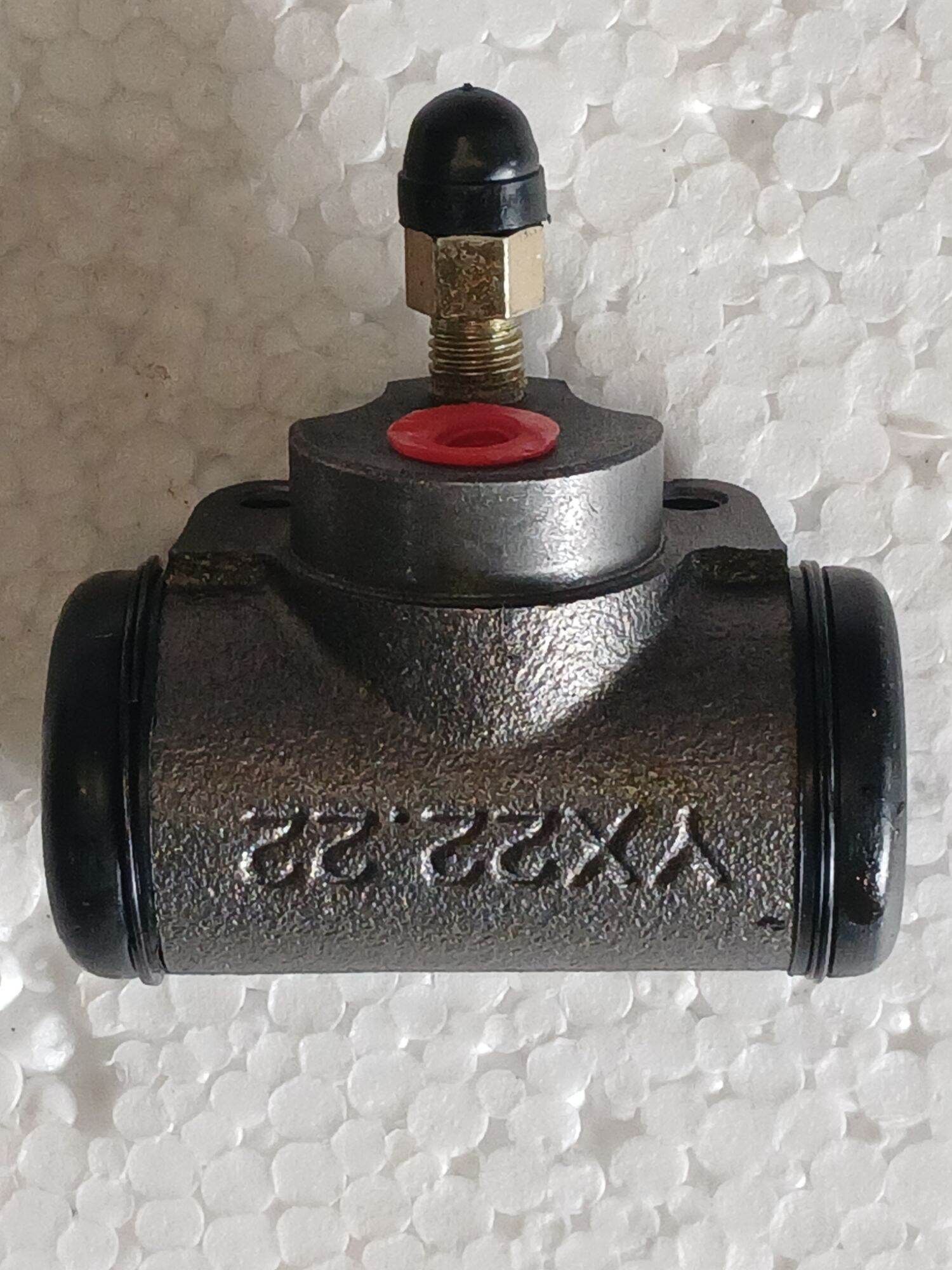 Heo dầu con xe ba bánh