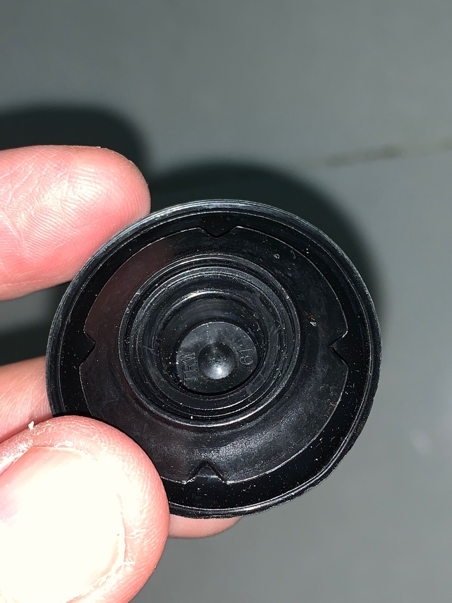 Cao su sườn xe hốc lốp
