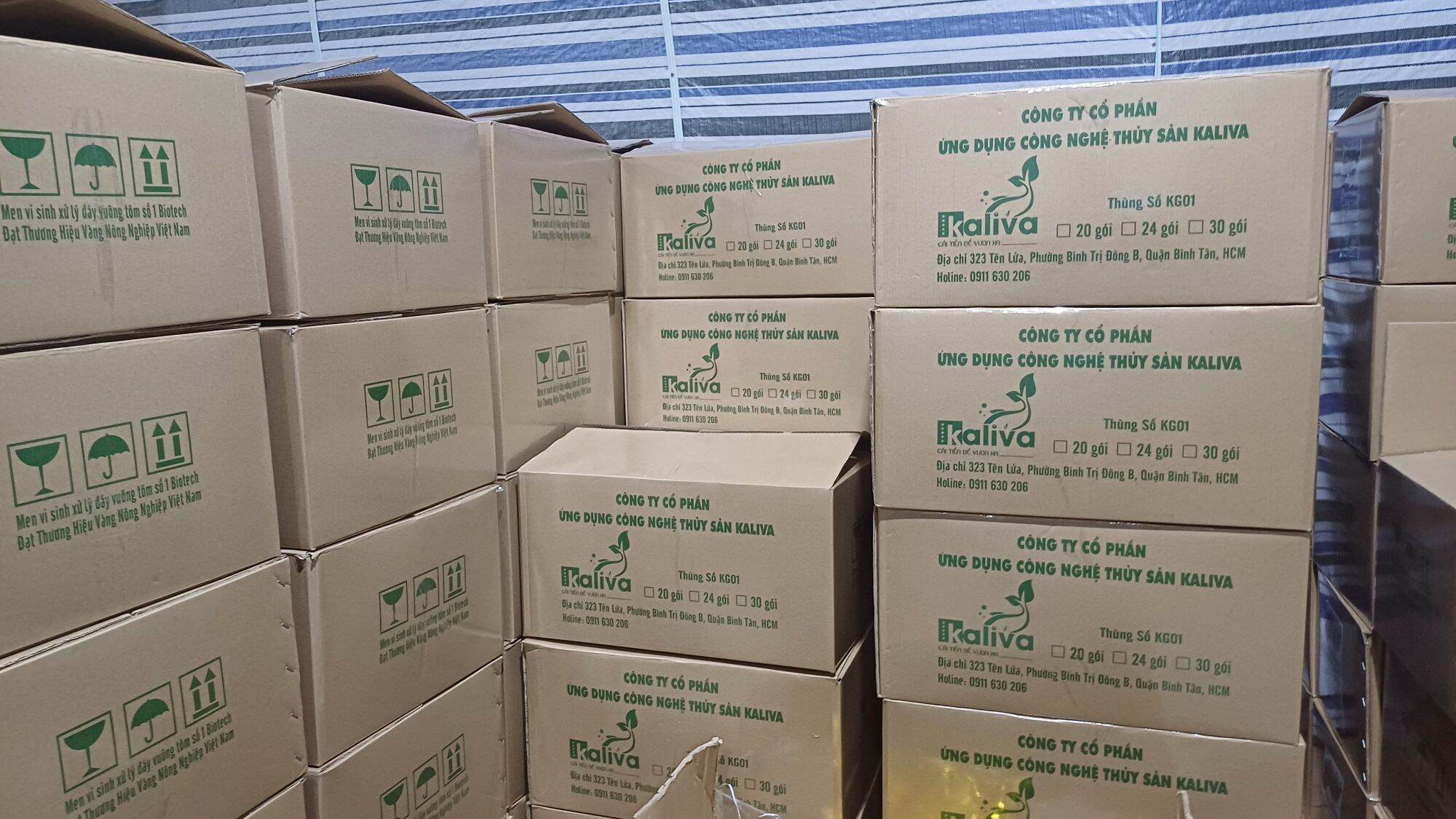 Chế phẩm sinh học BIOTECH EM-VI SINH
