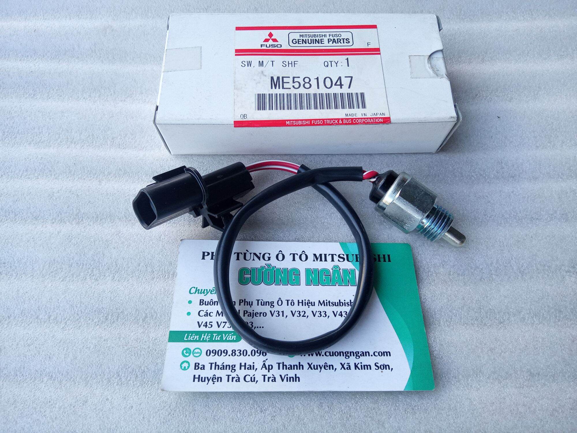 Công tắc báo lùi (Switch M/T gearshift backup lamp) Pajero V33 V43 6G72
ME581047