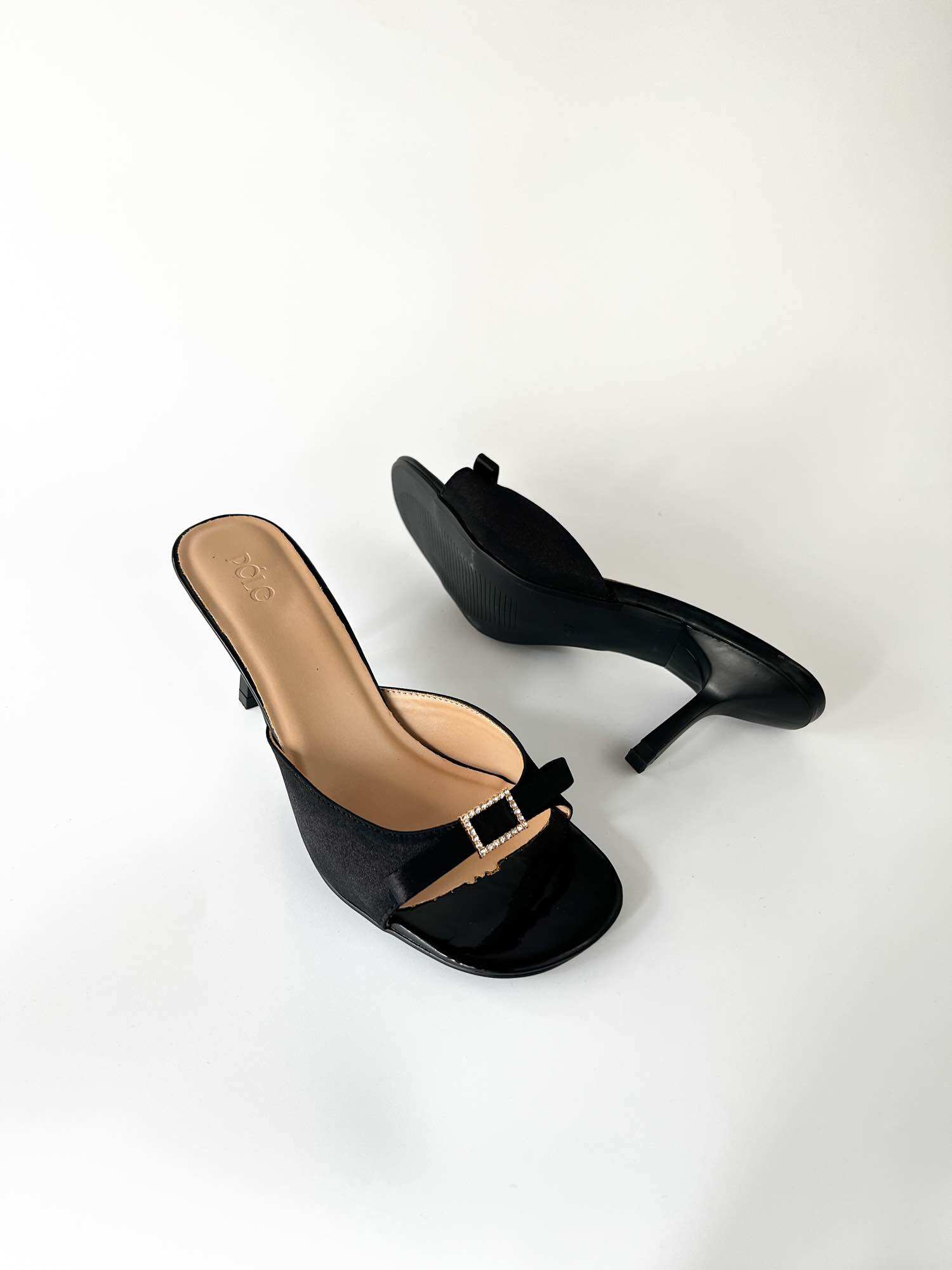 Tròn Mules