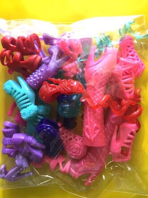 Set 15 đôi giày ngẫu nhiên - phụ kiện búp bê