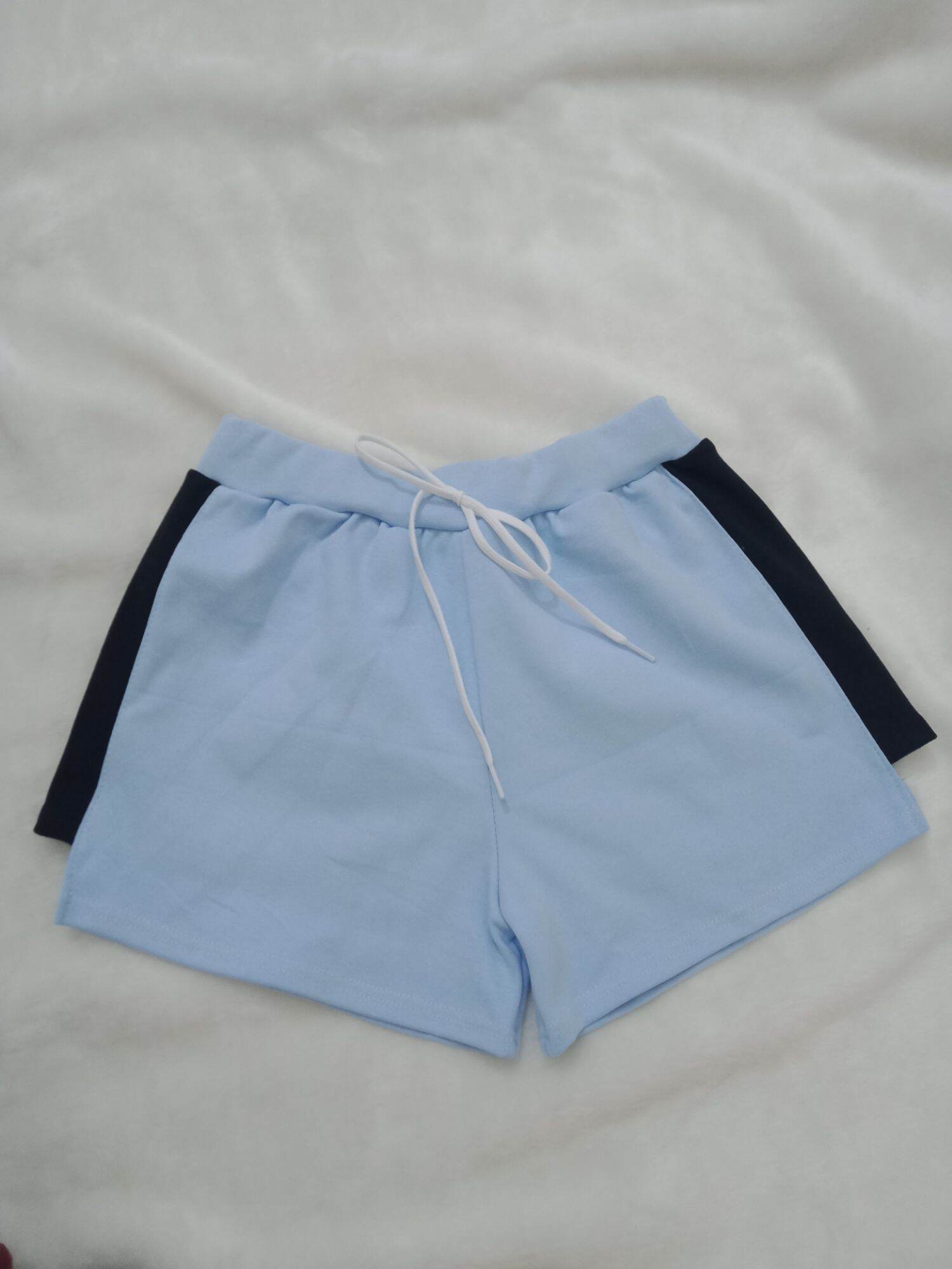 Quần short nữ phối sọc sườn thể thao