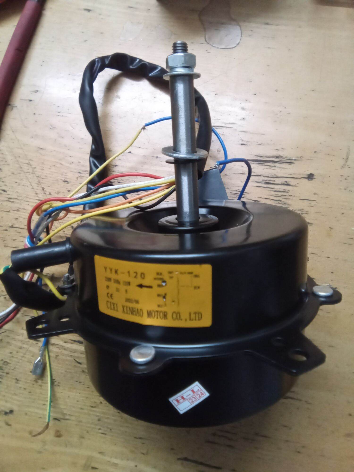 Mô tơ quạt hơi nước 120w.