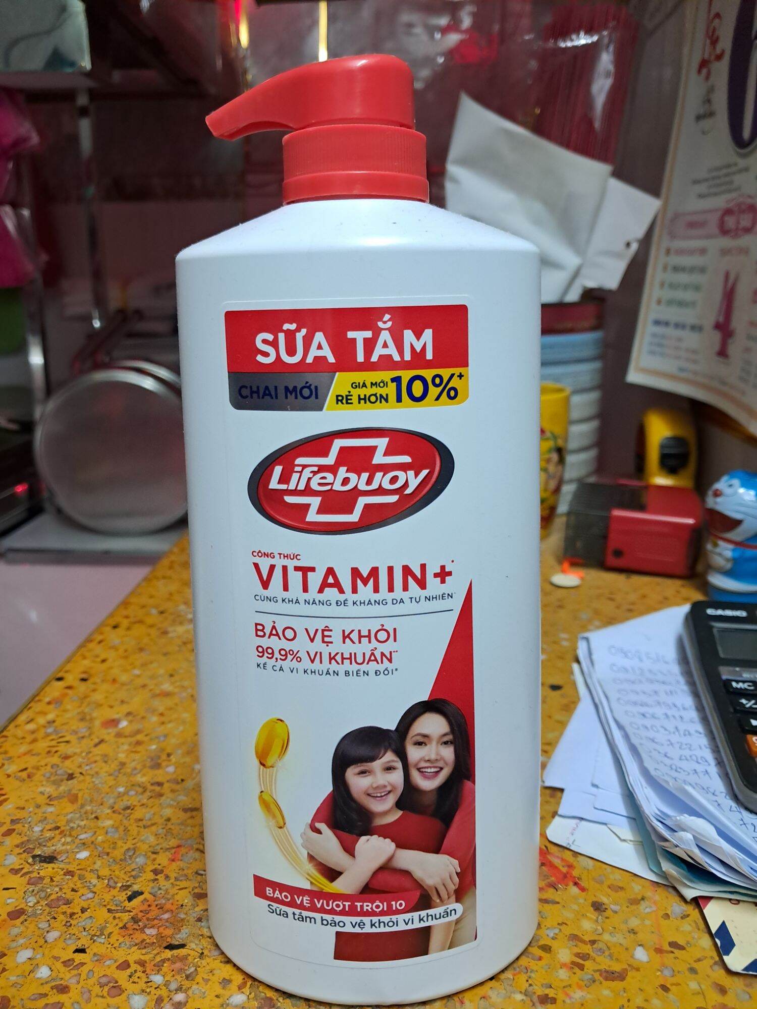Sữa tắm Lifebuoy vòi chai 800g ( 784ml )