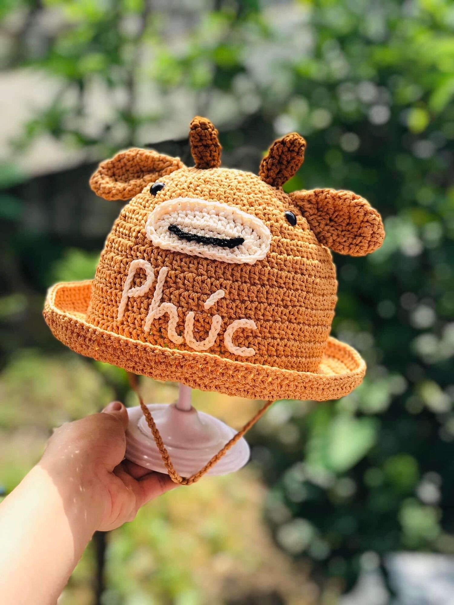 Nón trâu và hổ con cho bé tên theo yêu cầu