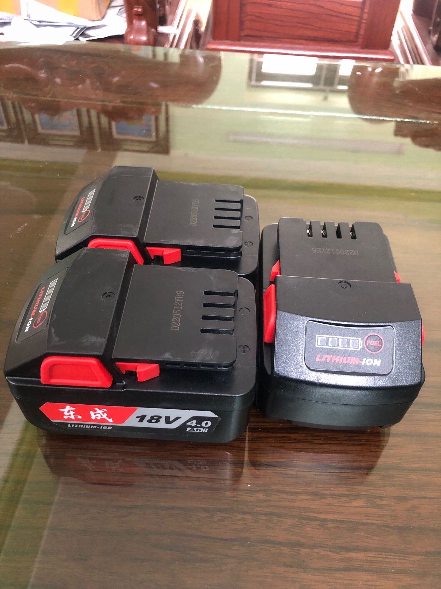 Pin máy khoan dca 18v dongcheng 18v chính hãng