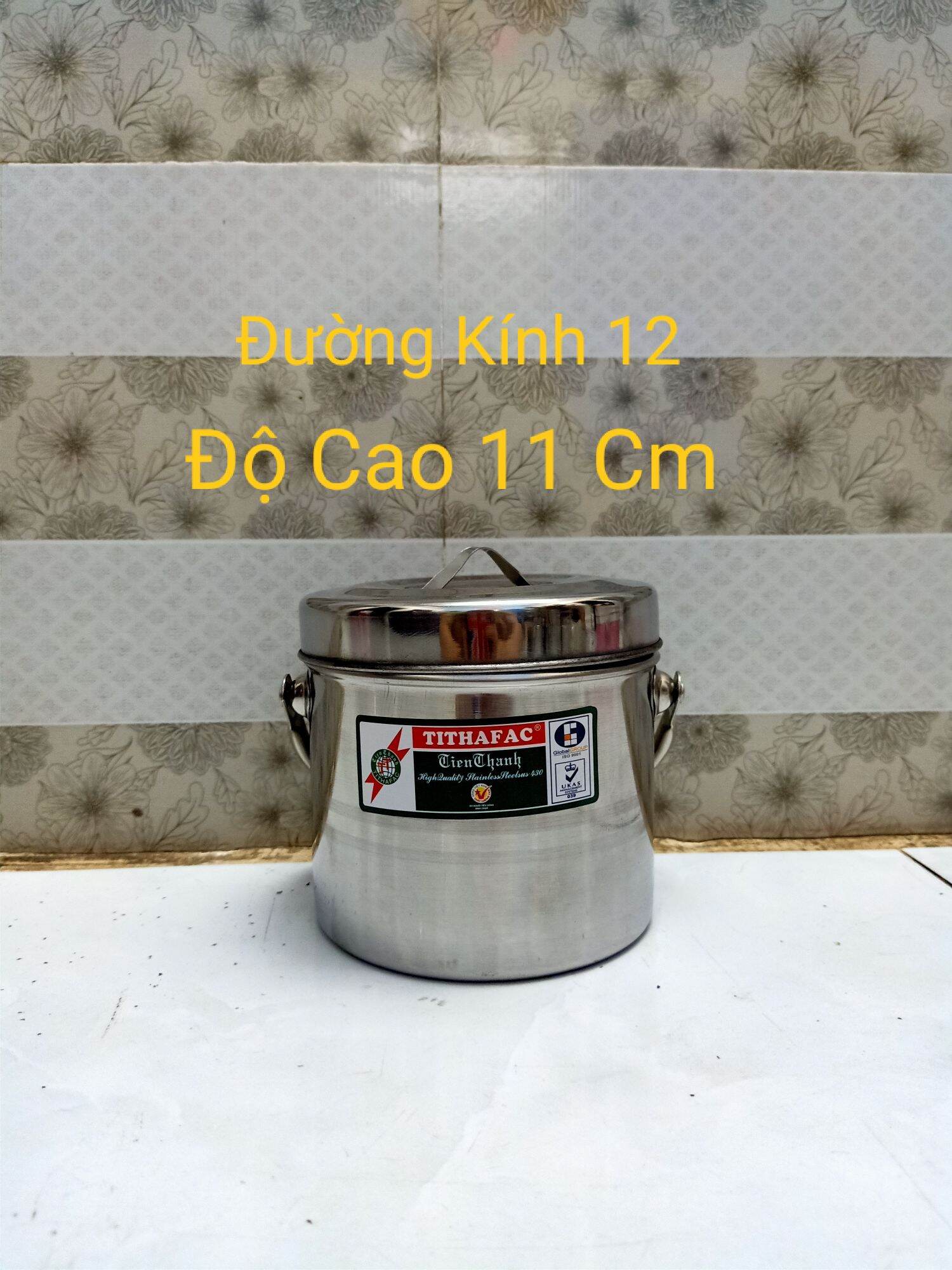 Cà mên inox loại cao cấp, ấn vào lựa chọn số ngăn