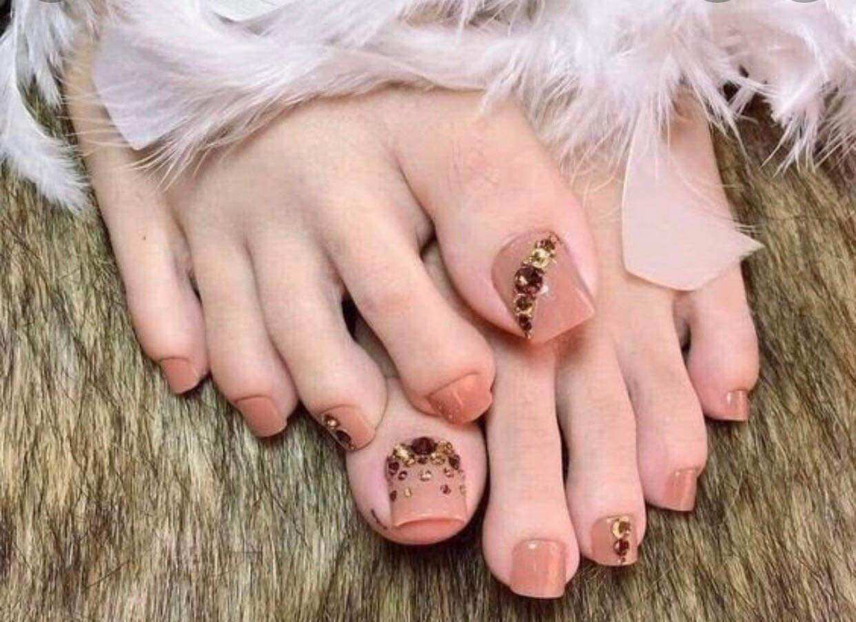 Bộ 24 móng chân giả đính đá kèm keo và dũa móng