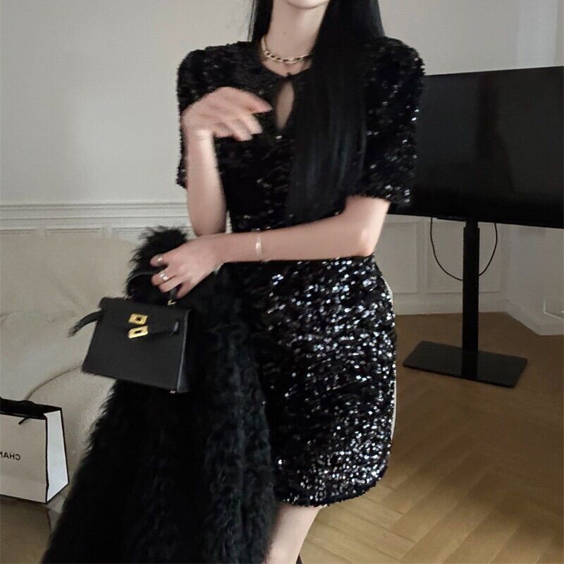 Váy kim sa cổ giọt lệ