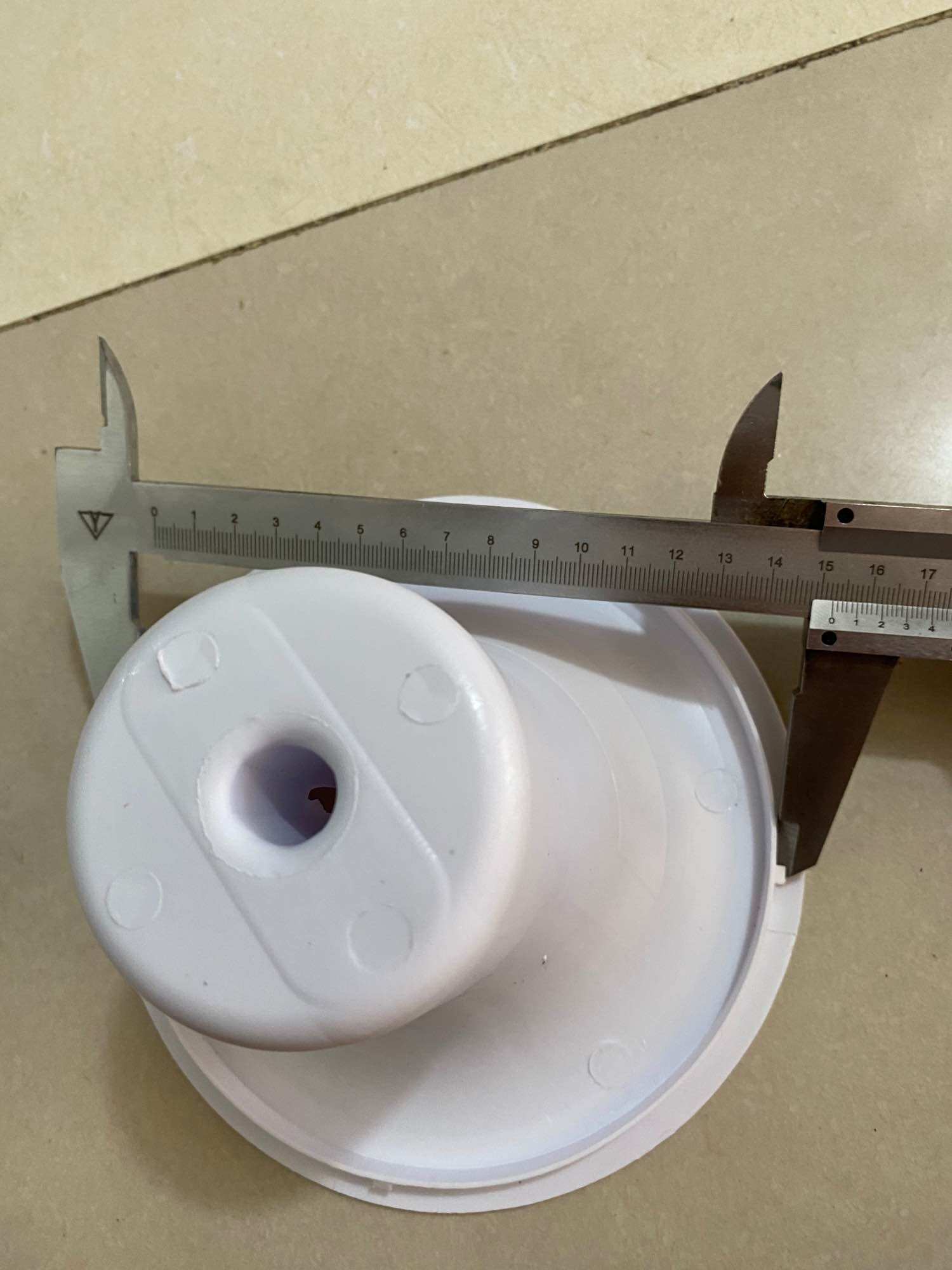 Phễu úp bình cây nước nóng lạnh 16,8cm