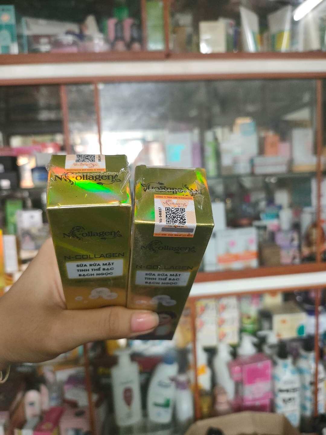 sữa rửa mặt bạch ngọc ncolagen