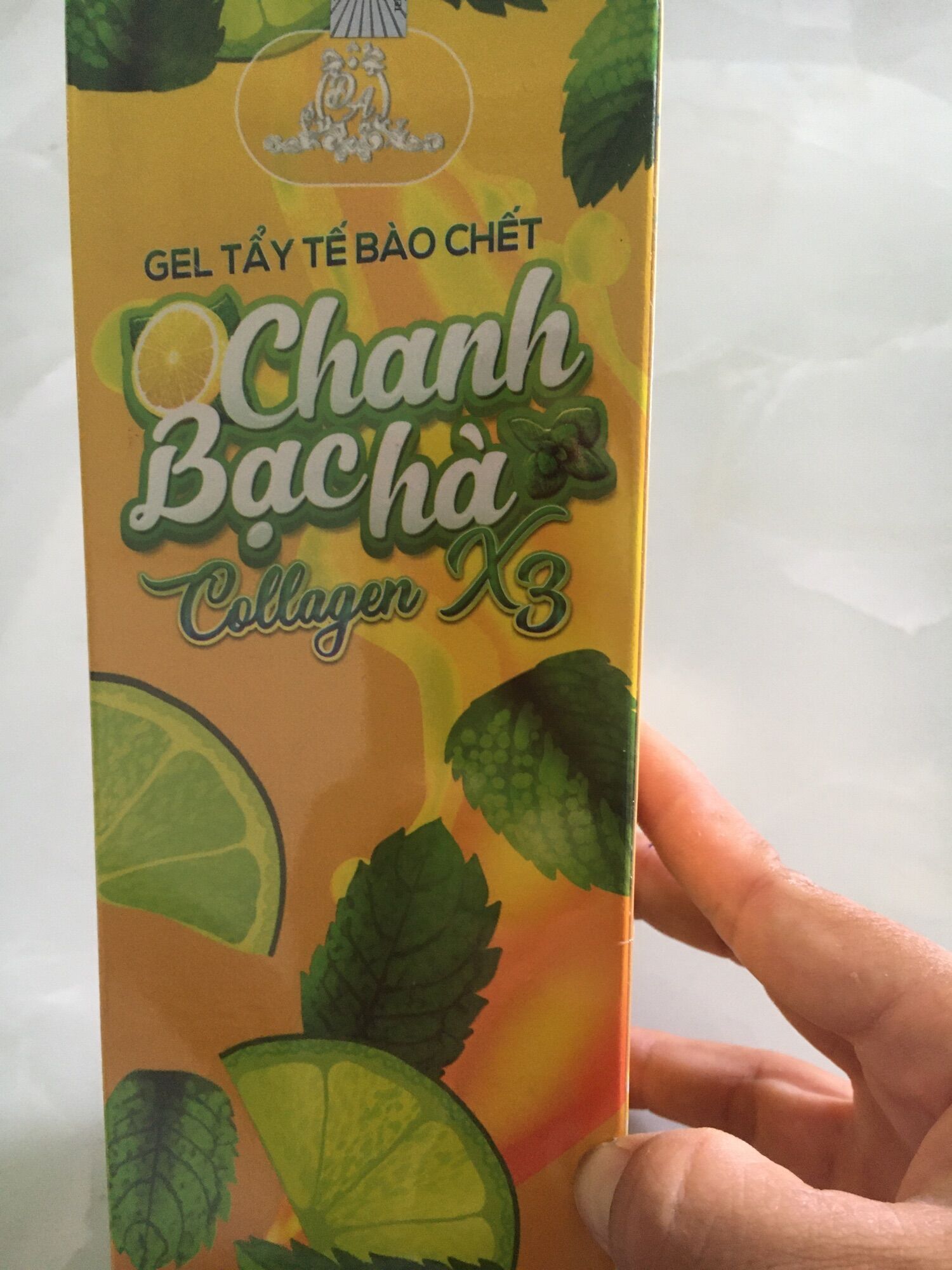 Gel tẩy tế bào chết Chanh Bạc hà Collagen X3