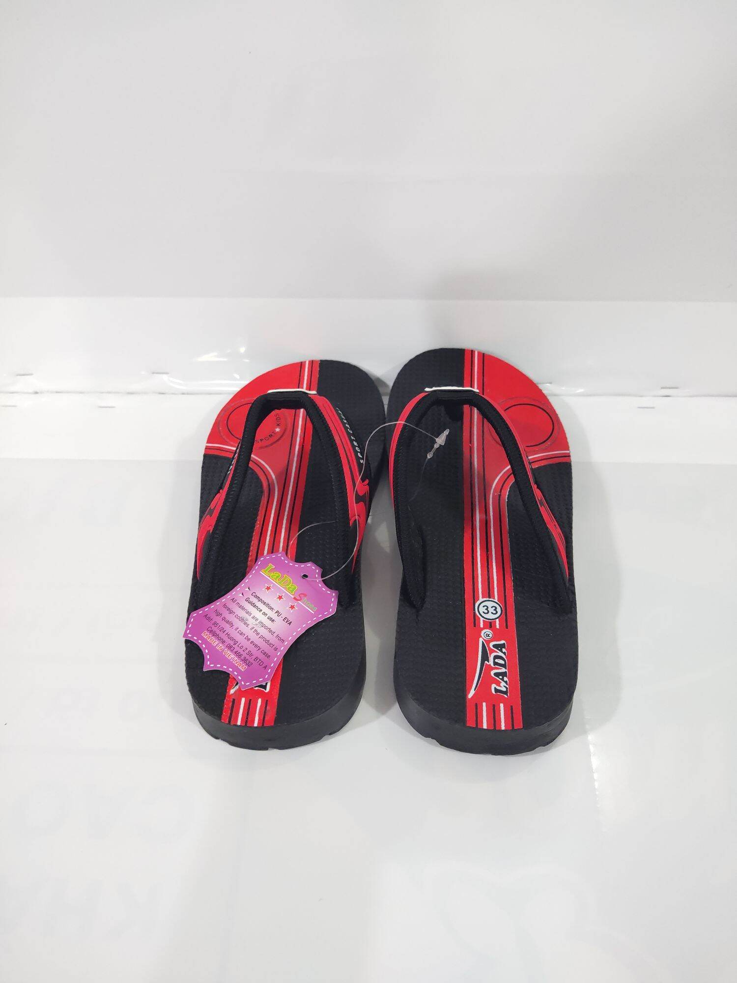 dép xỏ ngón bé trai