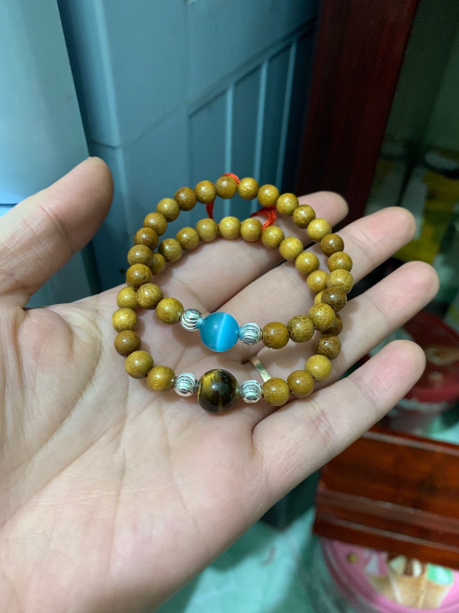 Vòng dâu tằm cho bé và mẹ mệnh Mộc - mệnh Thủy