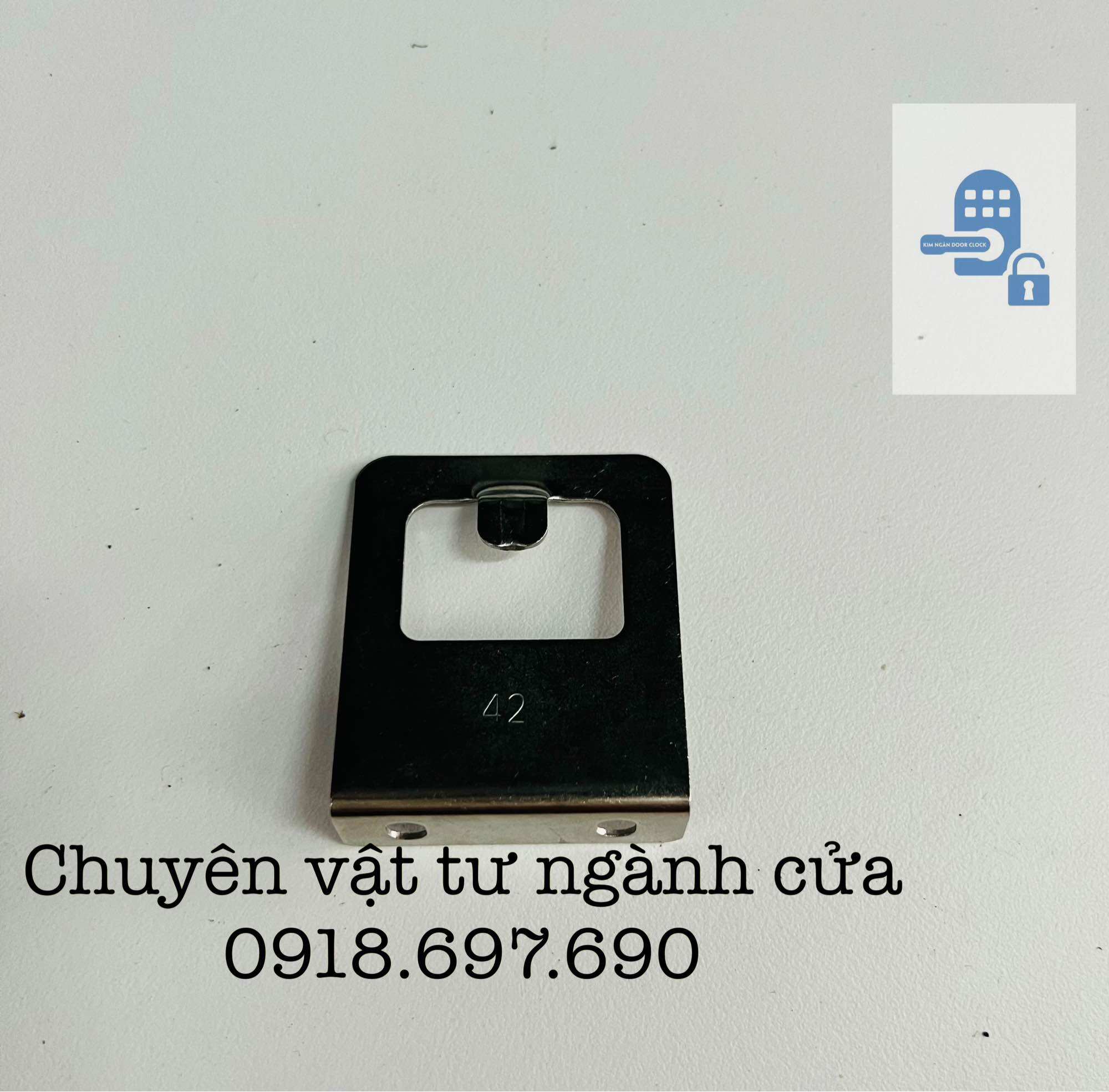 Miệng sò - móc khoá sò cửa sổ lùa