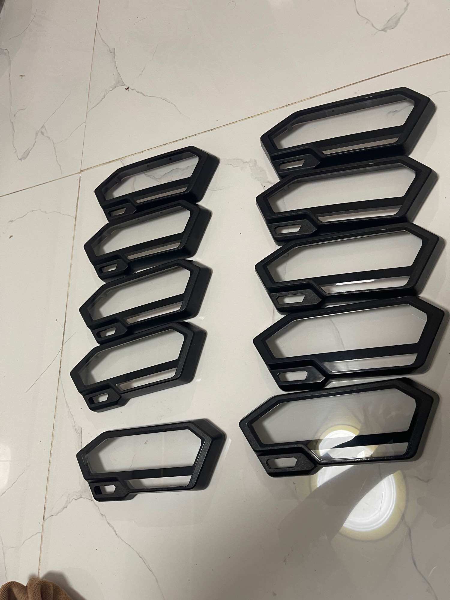 Mica đồng hồ winner x v3