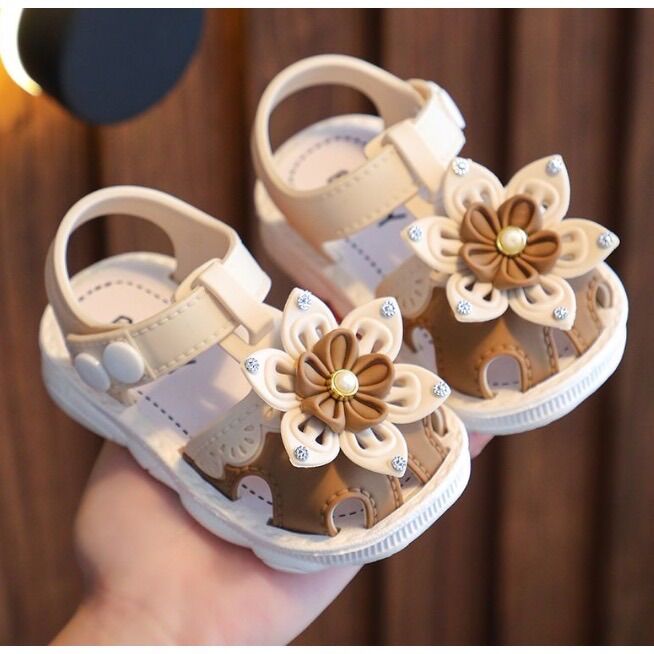Dép Sandal Tập Đi Cho Bé Gái