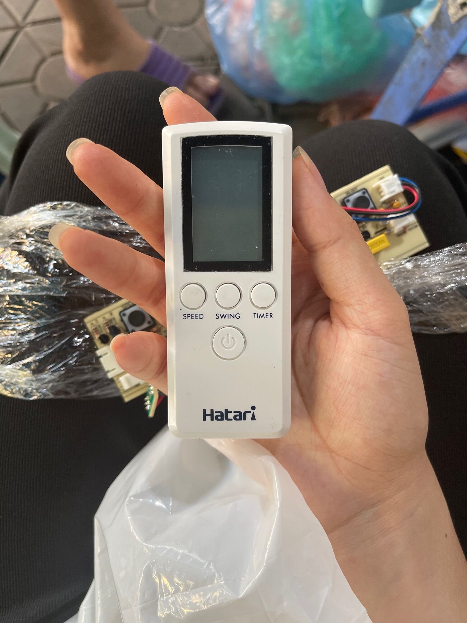 Điều khiển quạt hatari đảo trần