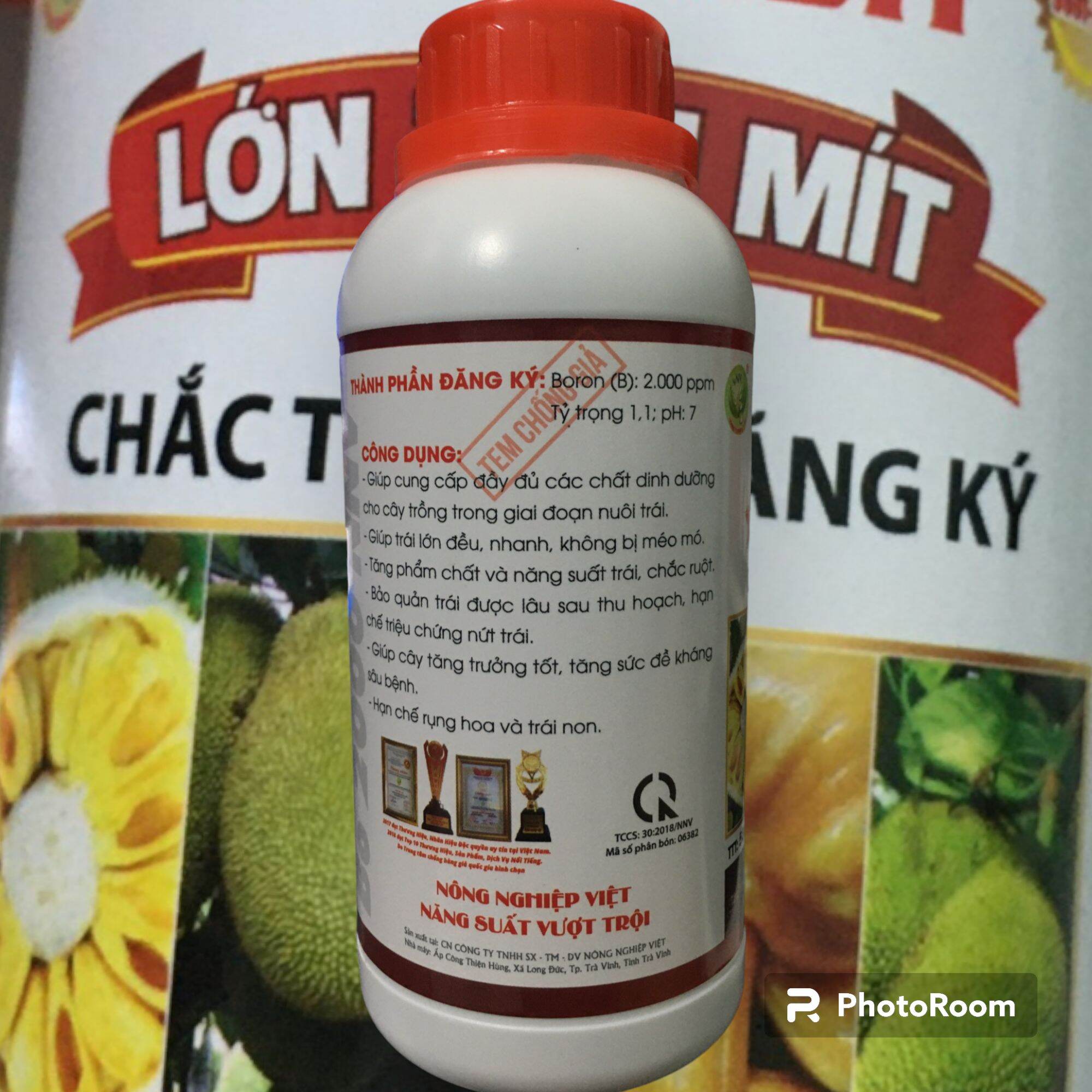 Phân bón MAX FRUIT LỚN TRÁI MÍT. CHAI 500ML