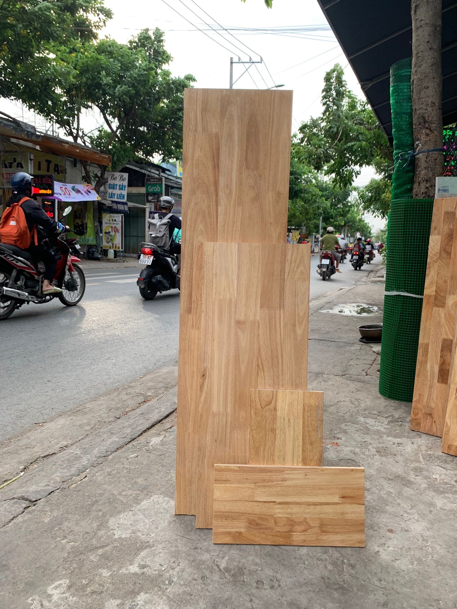 [[GỖ THỊT 100%]]Gỗ ghép làm mặt bàn kệ không ngấm nước...40x60 x12mm phủ keo