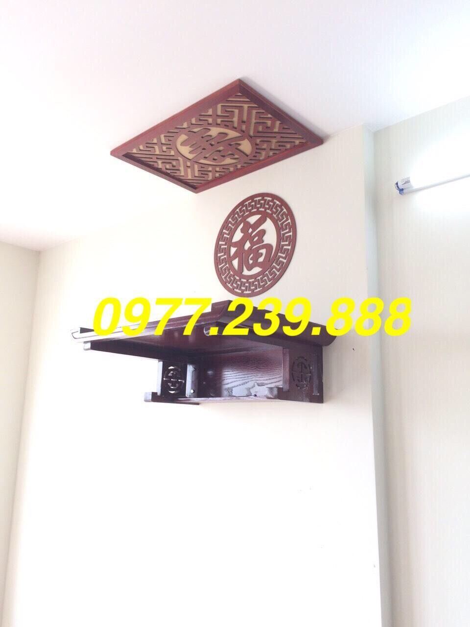 Bàn thờ gỗ sồi 61cm không kèm gì