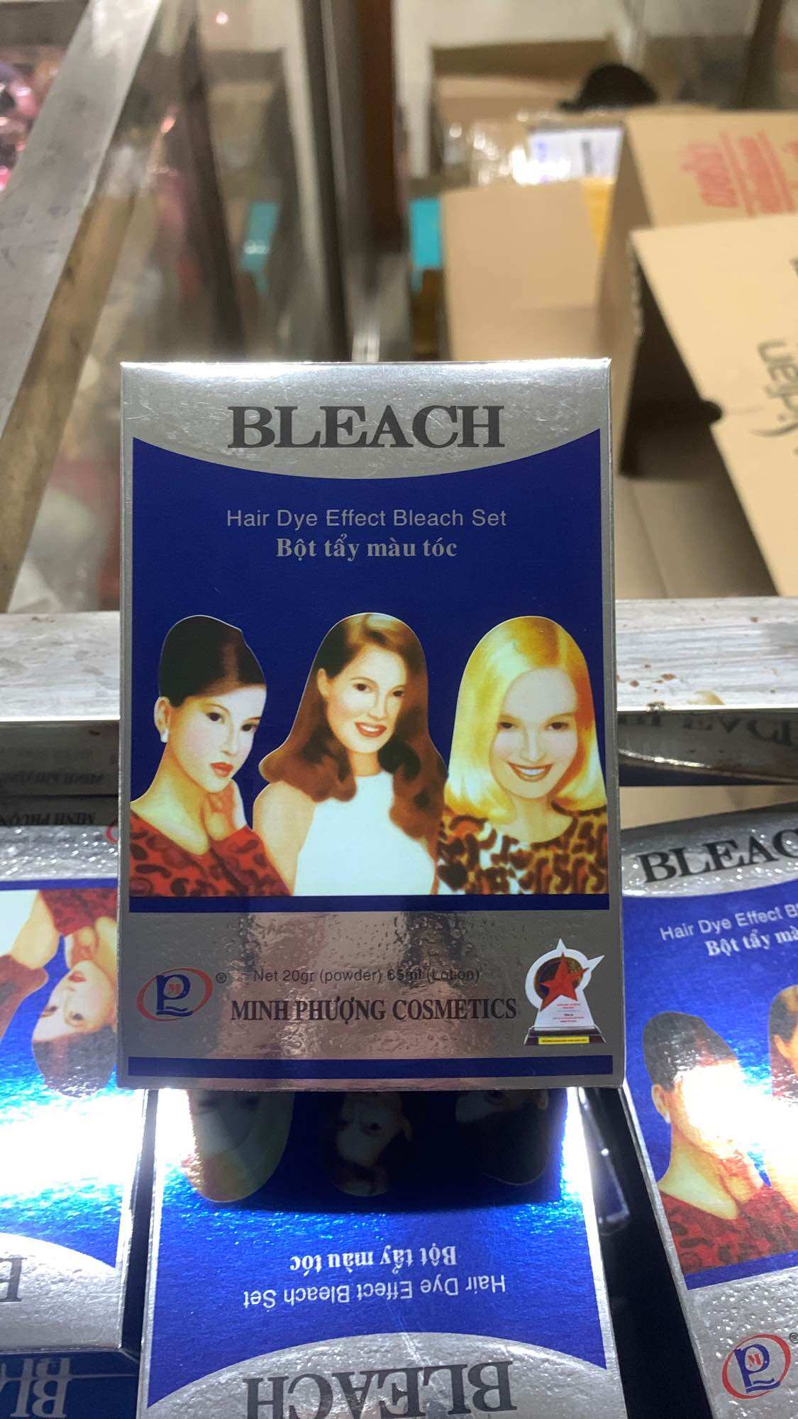 Bột tẩy tóc Minh Phượng