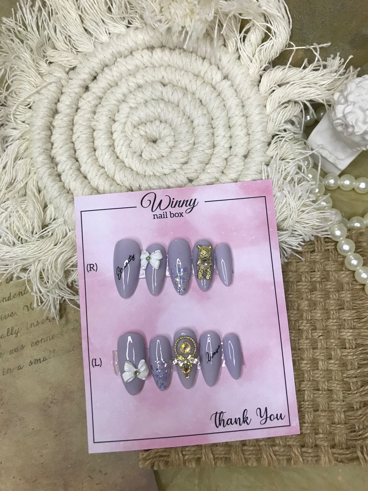 Nailbox móng up móng giả xám nhạt charm gấu
