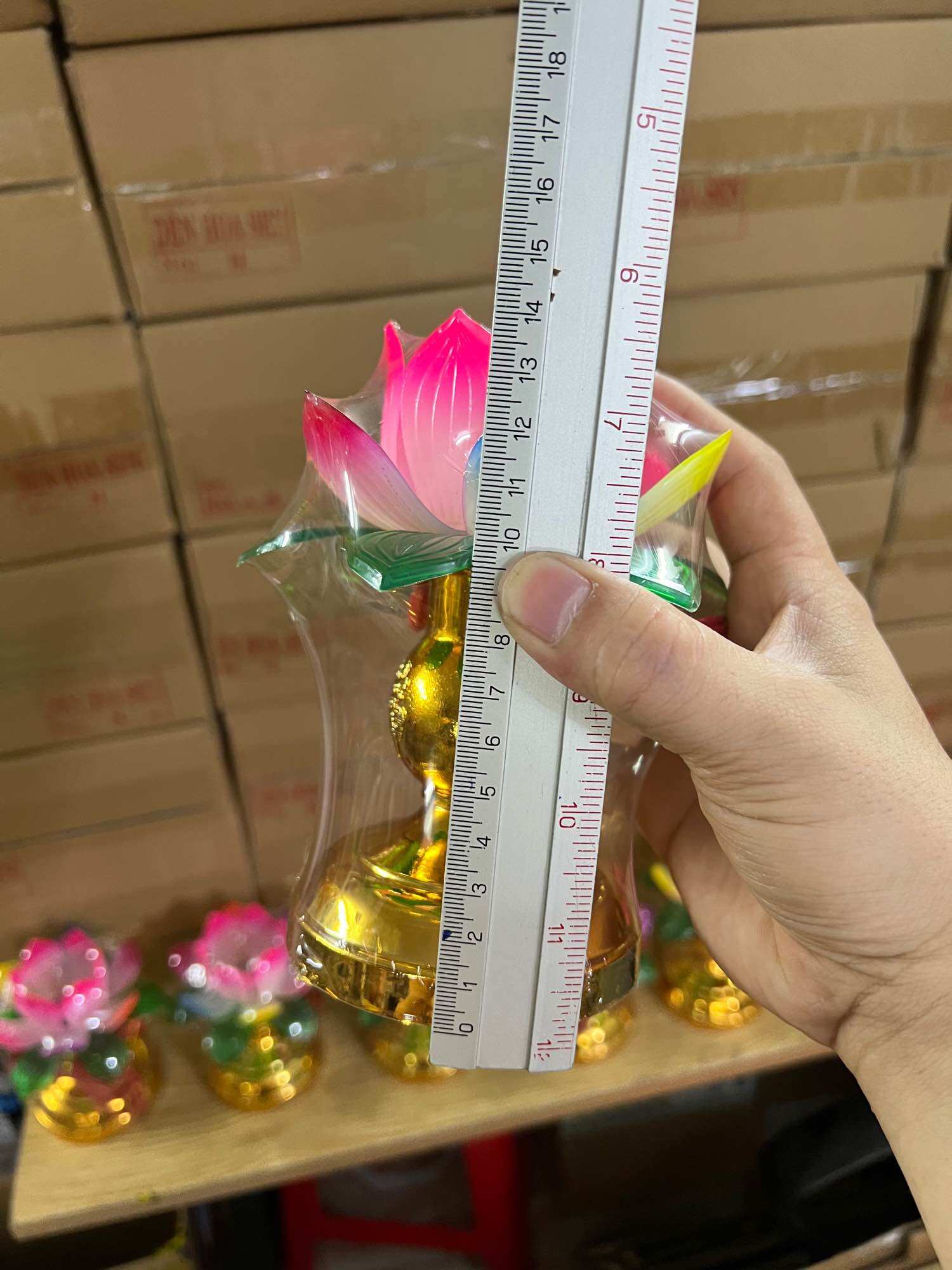 ( Combo 1 cặp ) Đèn thờ cúng HOA SEN dùng bóng trái ớt ( thay bóng dể dàng )