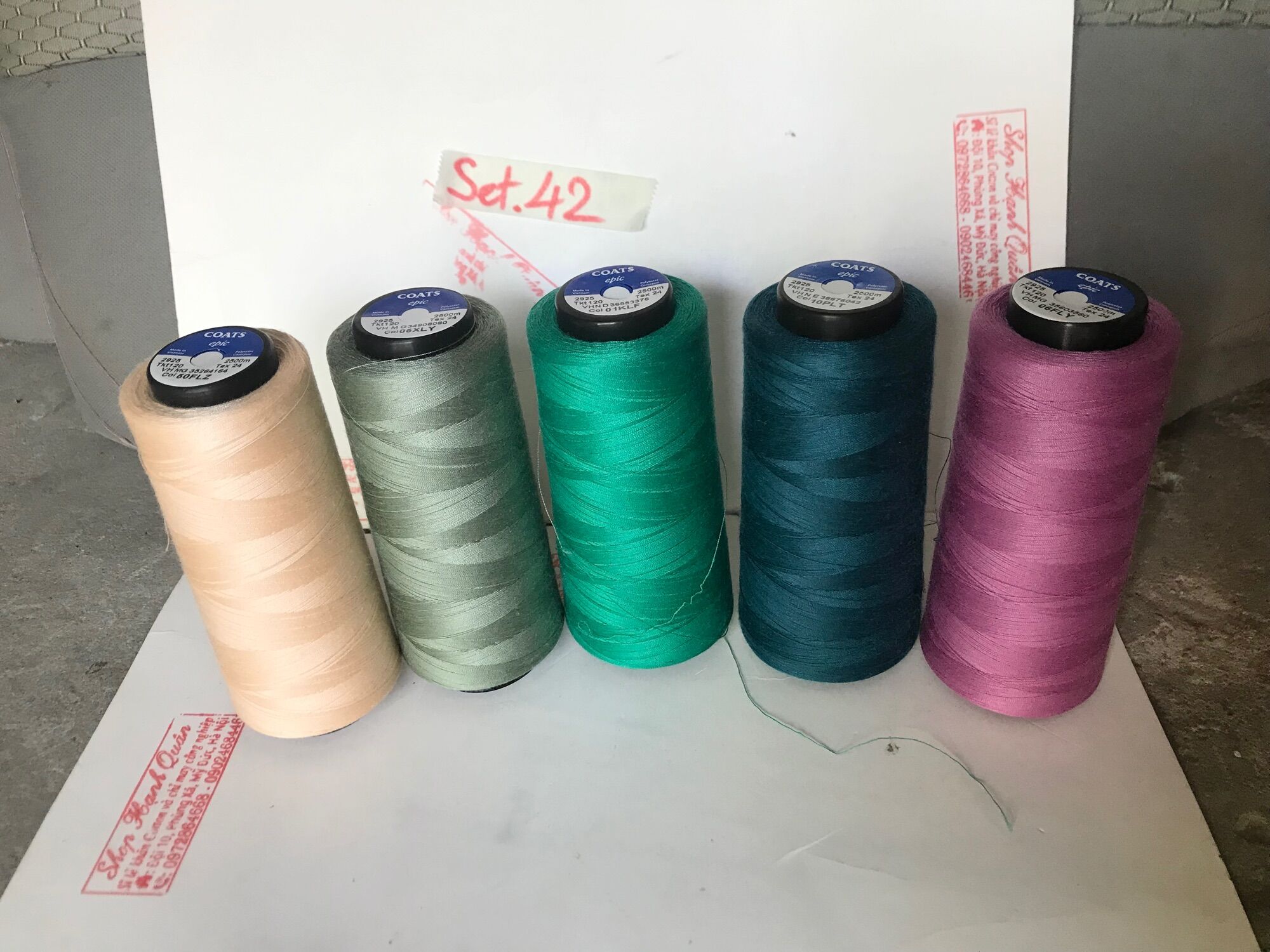 Set of 5 Rolls of Sewing Thread, 2500m Long/1 Roll