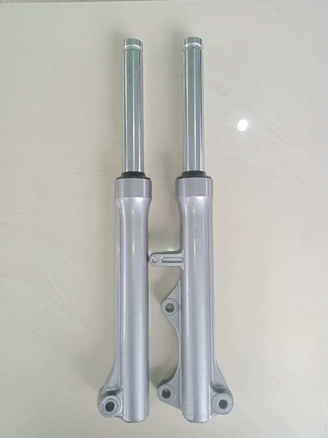 Phuột trước Sirius Thắng Đĩa Chính Hãng Yamaha